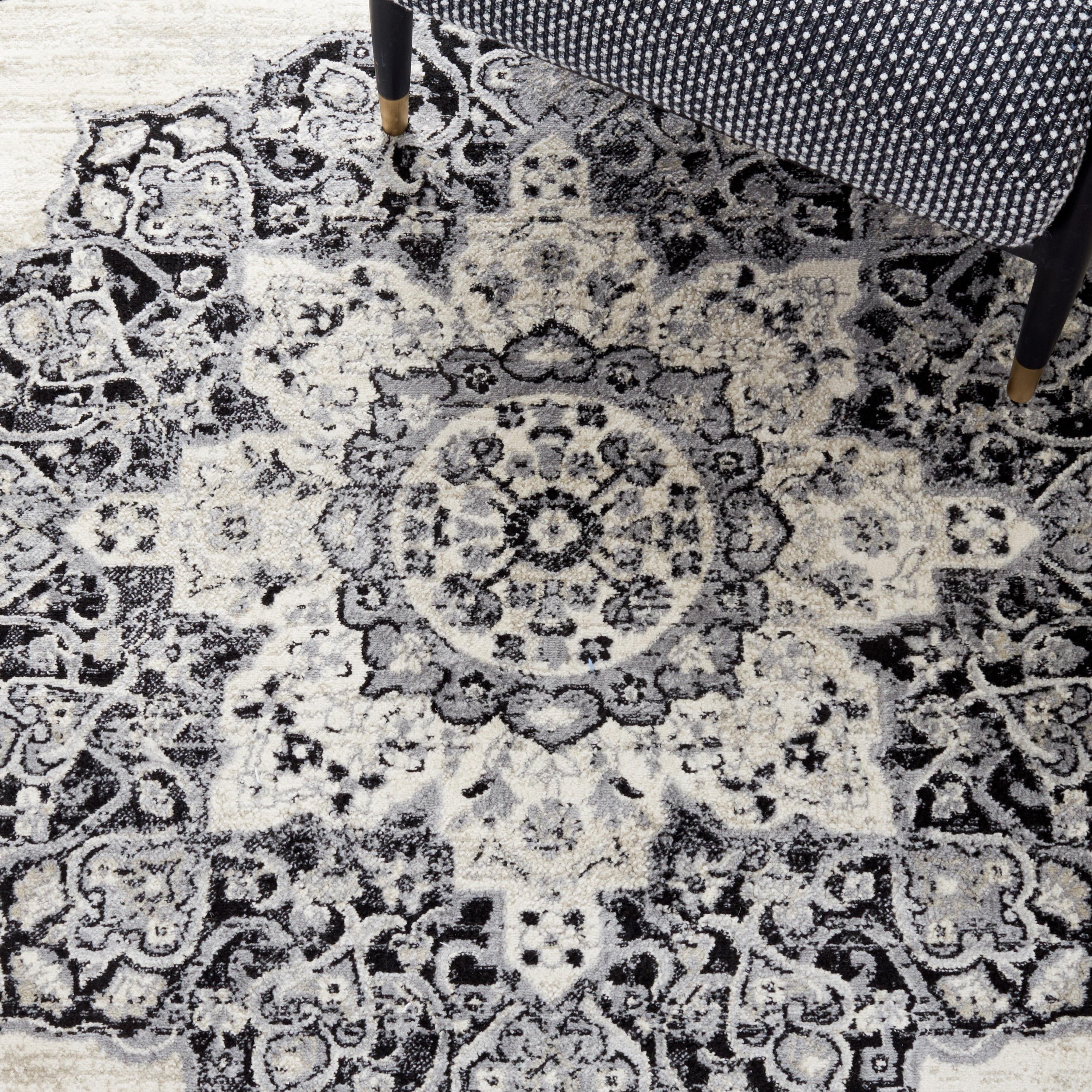 Brentwood BNT802 Power Loomed Area Rug - Ivory/Black - 6'x9' - Safavieh.