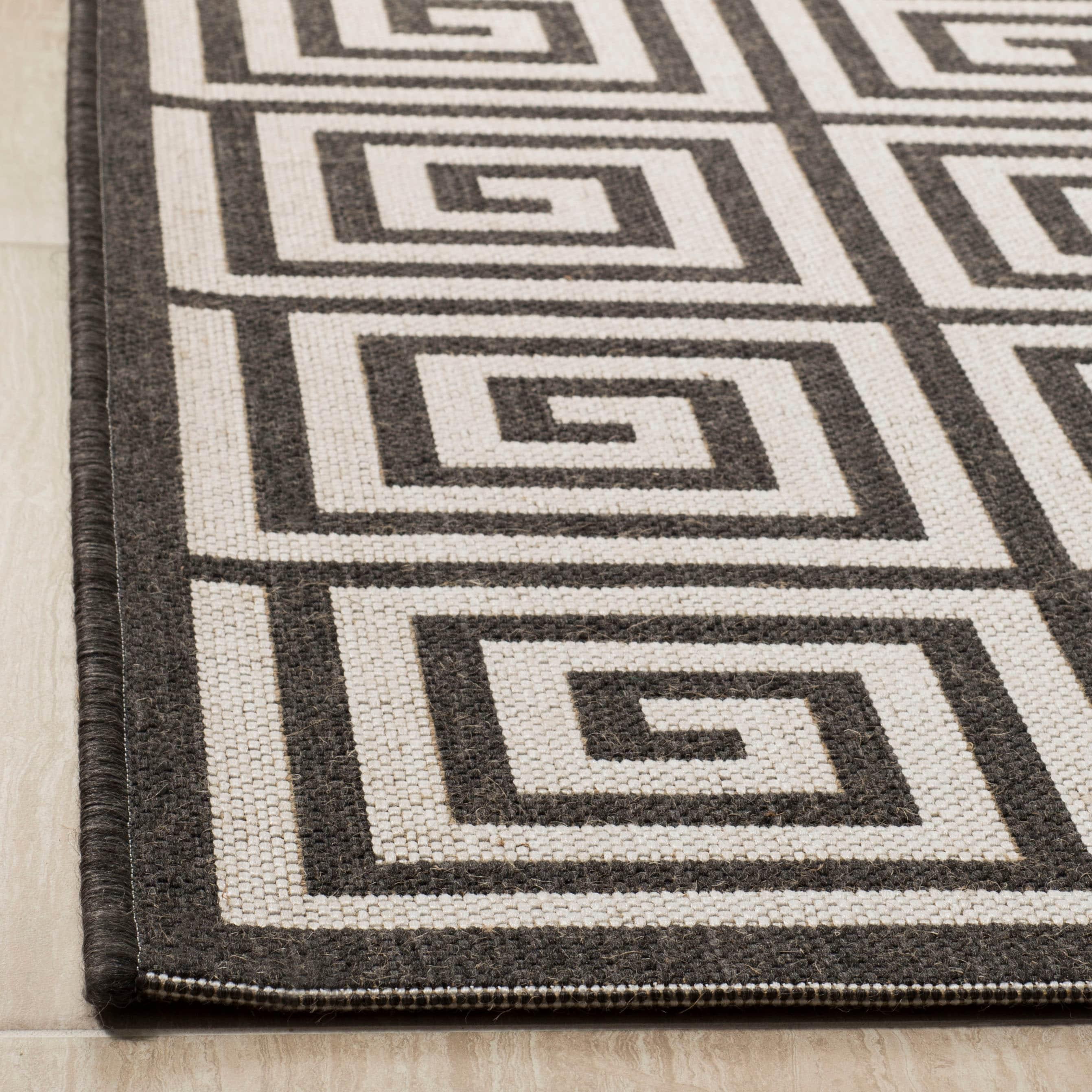 Linden LND129 Power Loomed Indoor/Outdoor Area Rug - Light Grey/Charcoal - 6'7"x6'7" - Safavieh.