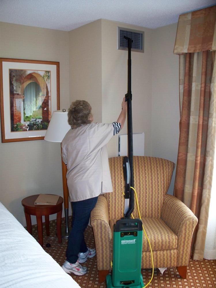 Bissell Commercial Upright Vacuum,105 cfm,12" CleaningPath BGUPRO12T