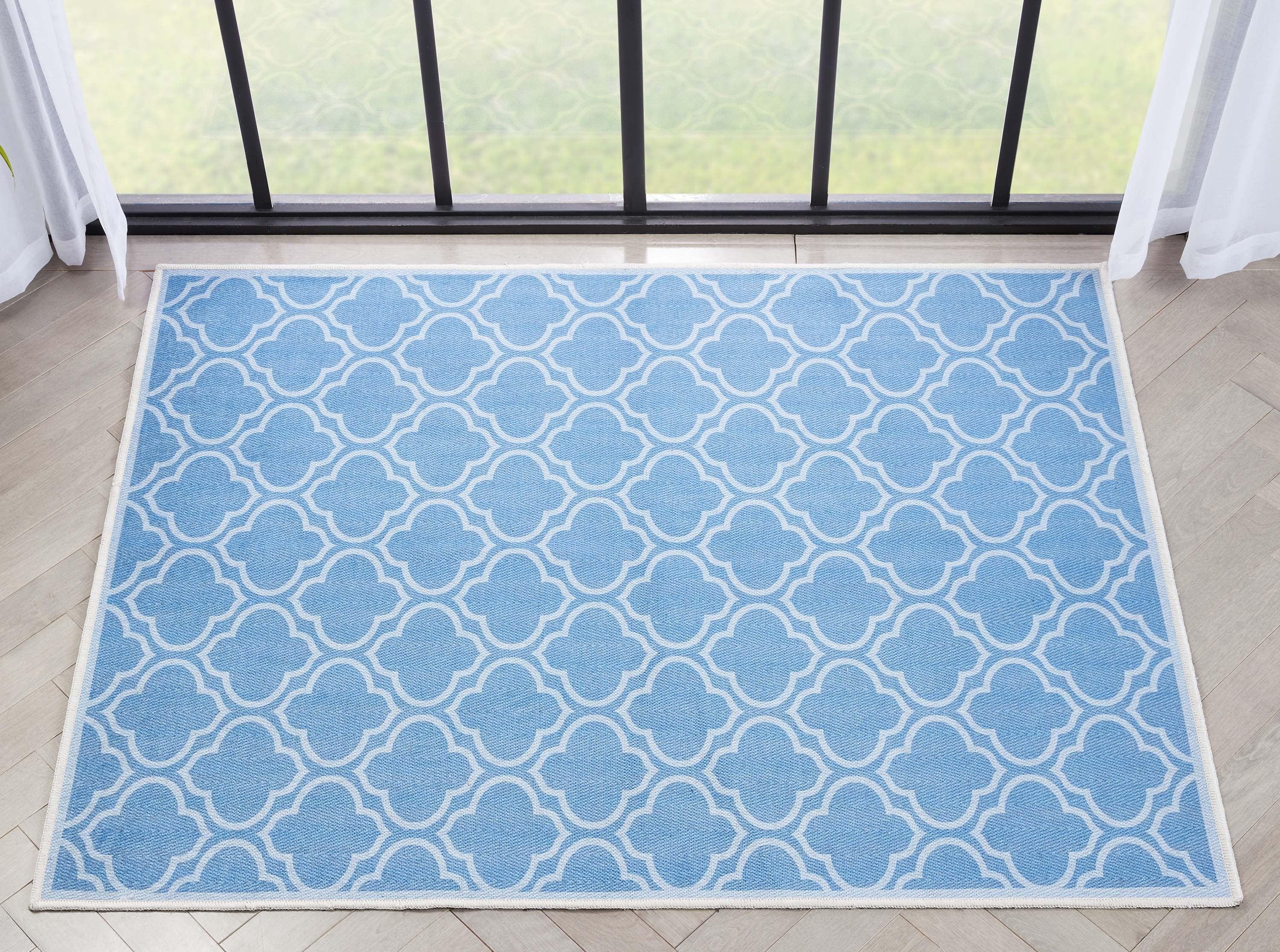 Kehr Lattice Moroccan Blue Machine Washable Area Rug