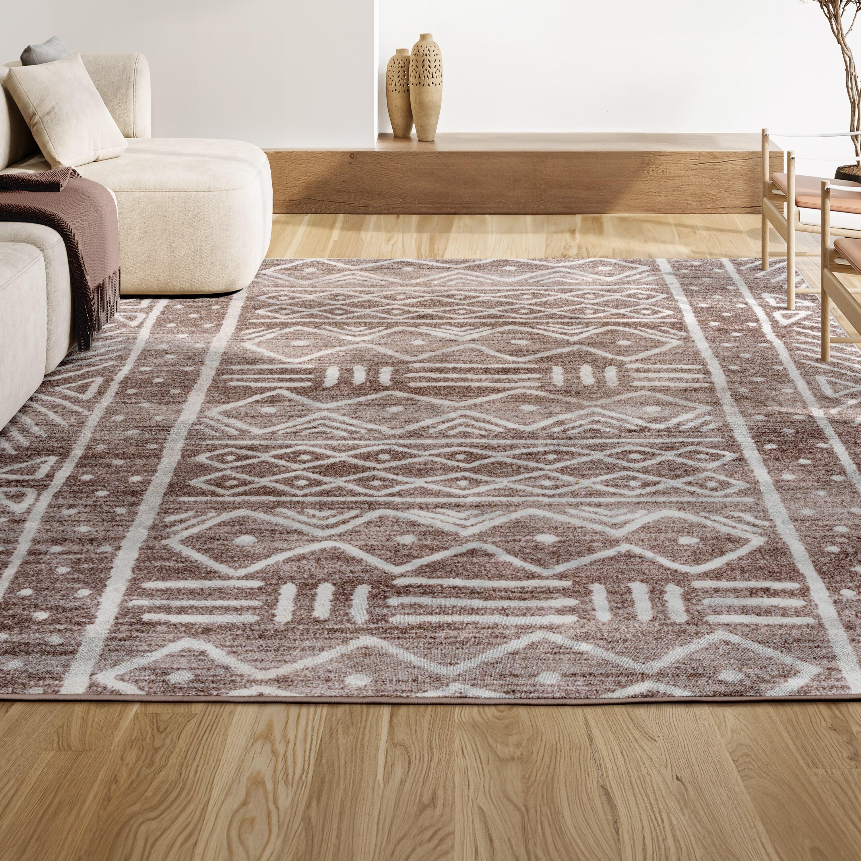 2'x 8' Amanar Geometric Runner Rug, Brown/Ivory - JONATHAN Y