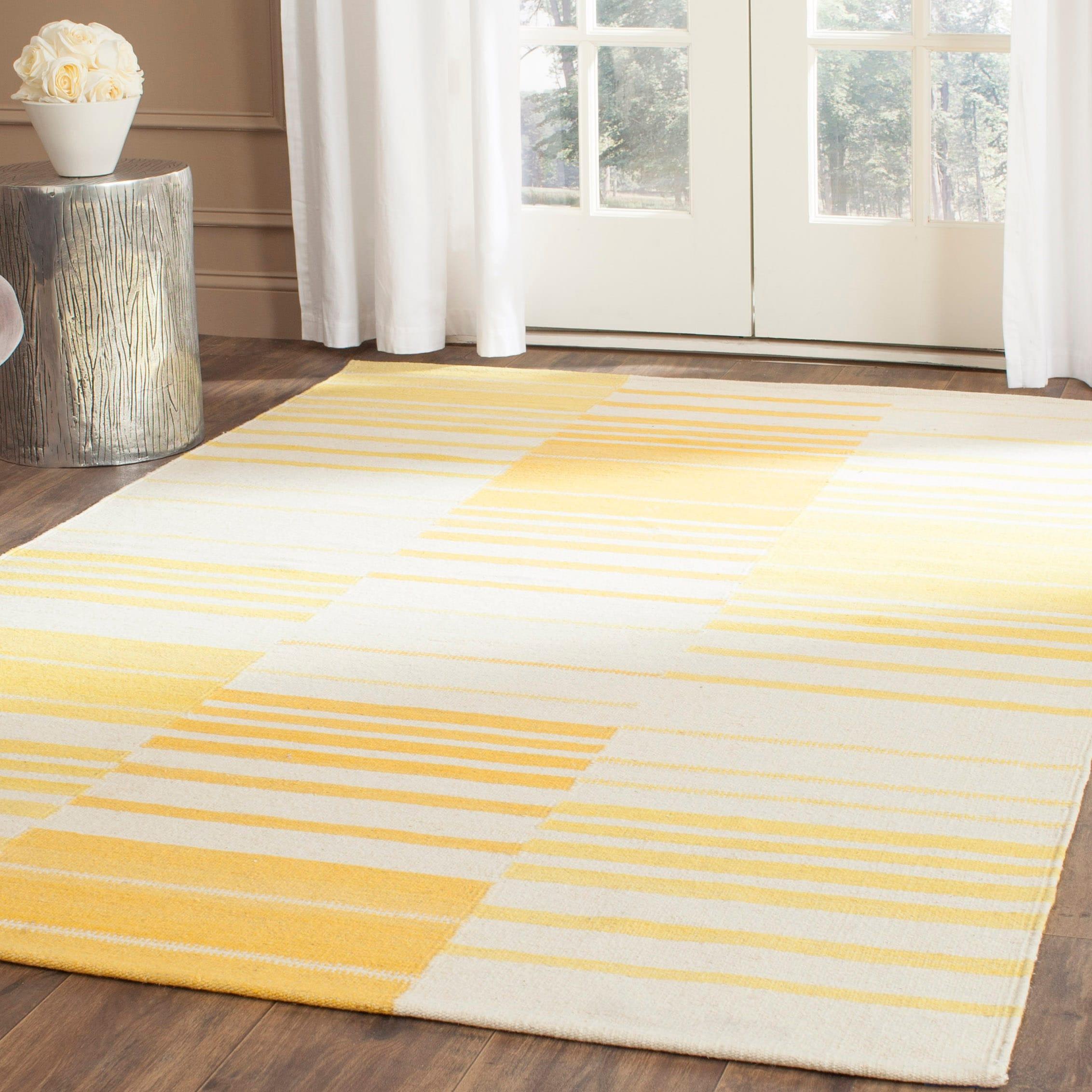 Kilim KLM953 Hand Woven Area Rug - Gold/Ivory - 5'x8' - Safavieh.
