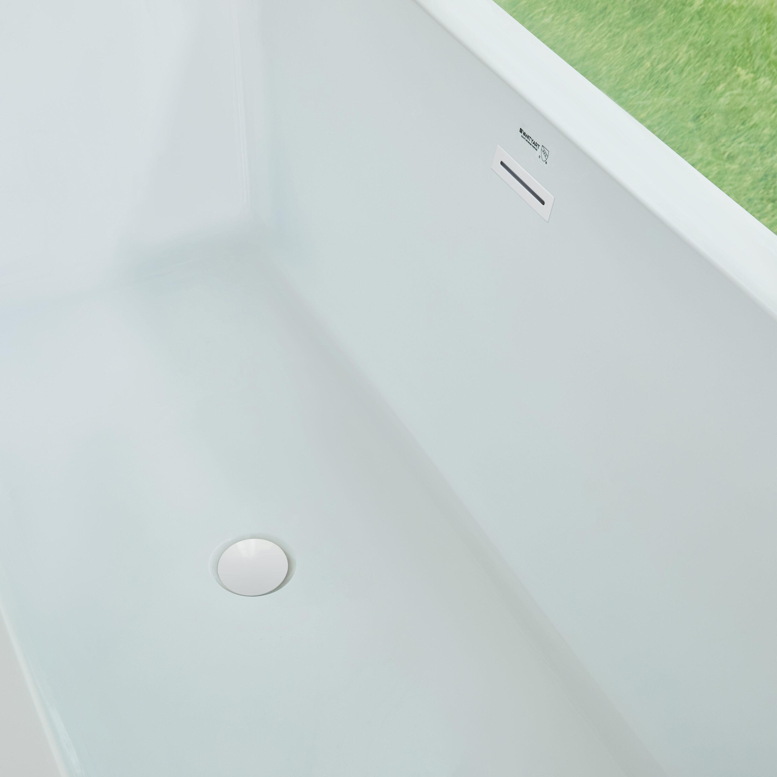 67" x 32" Freestanding Soaking Acrylic Bathtub