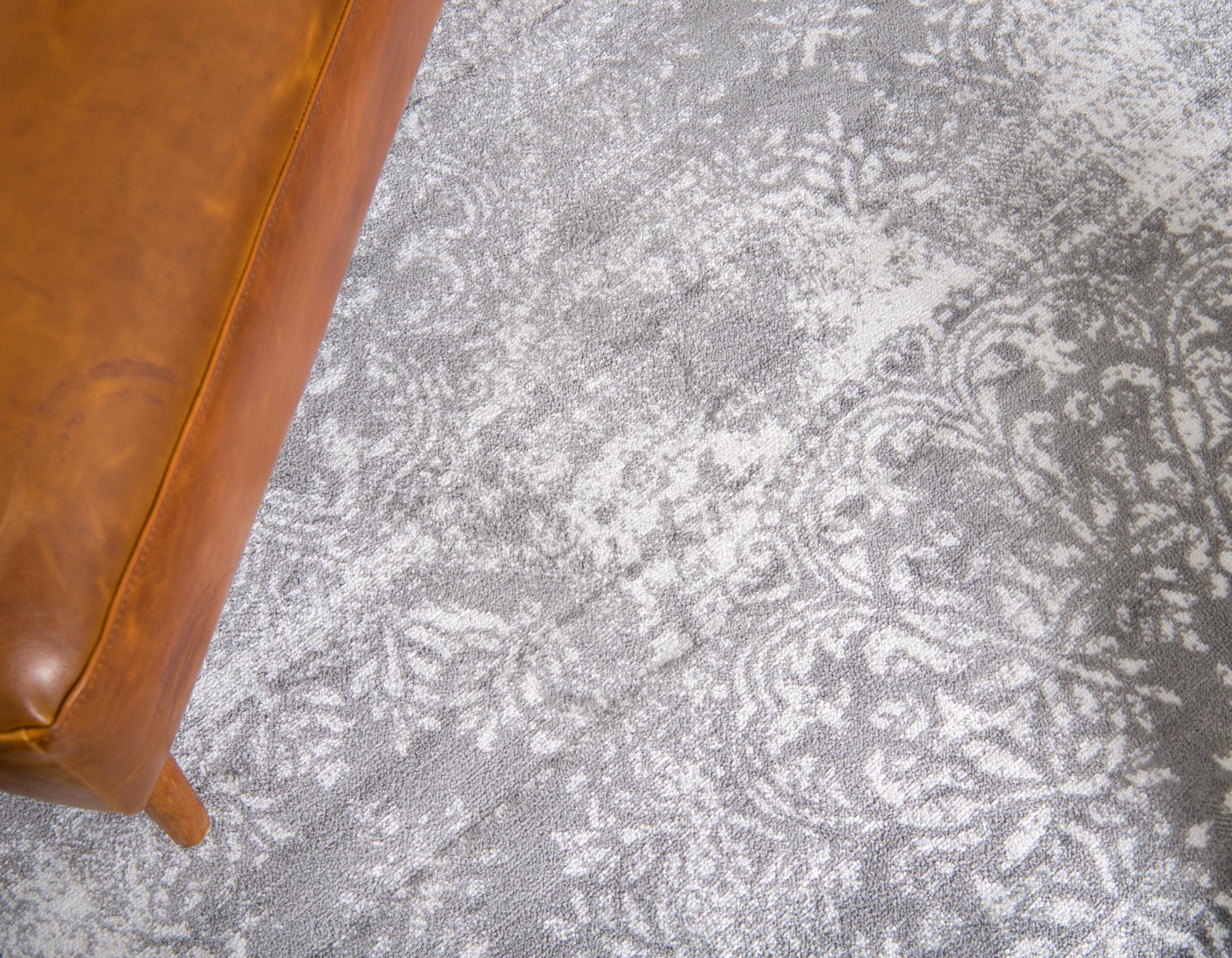 Unique Loom 4' 0 x 6' 0 Sofia Grand Gray Area Rug