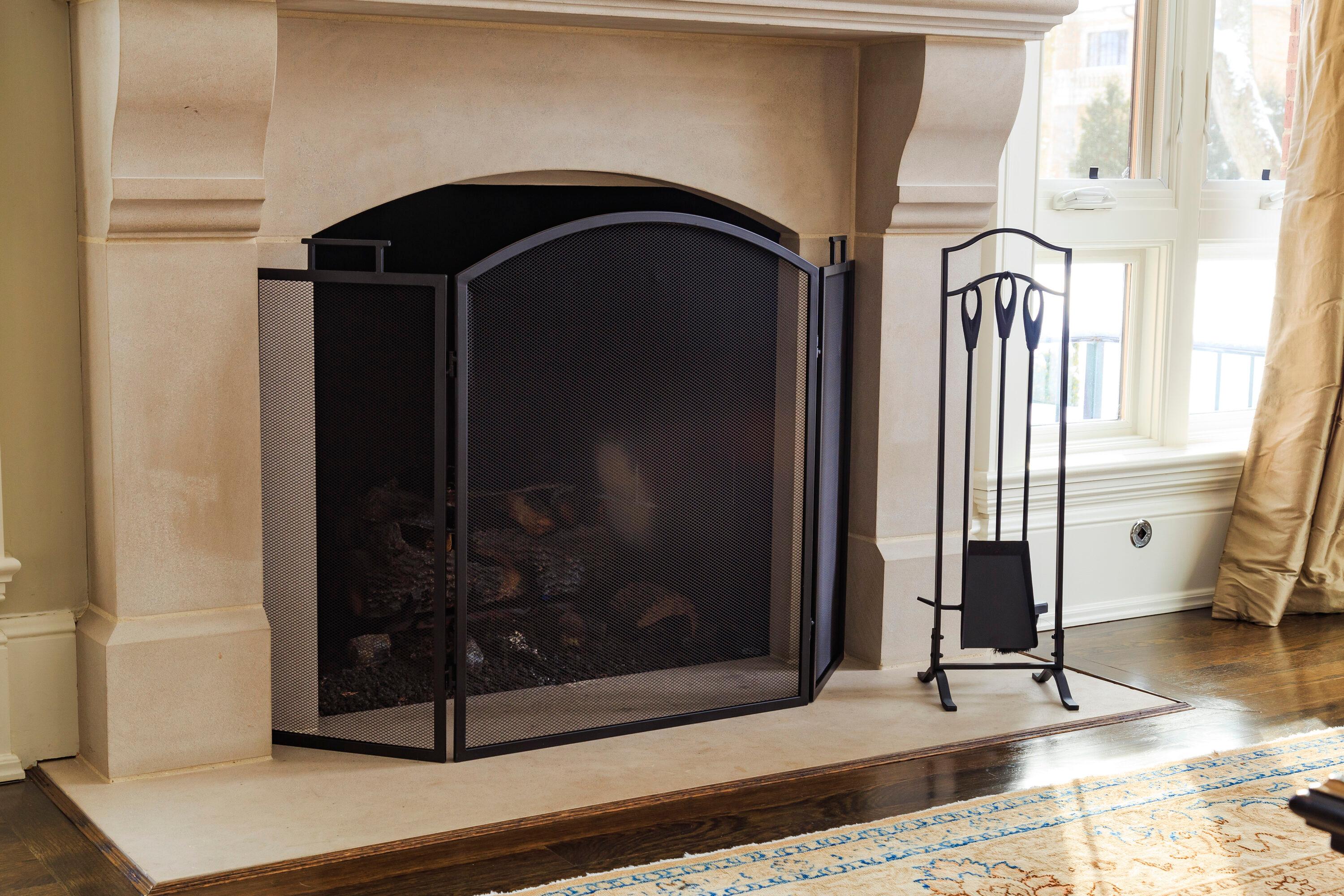 Dyna-Glo B1956194 Pleasant Hearth Classic Fireplace Screen - FA010S - Silver