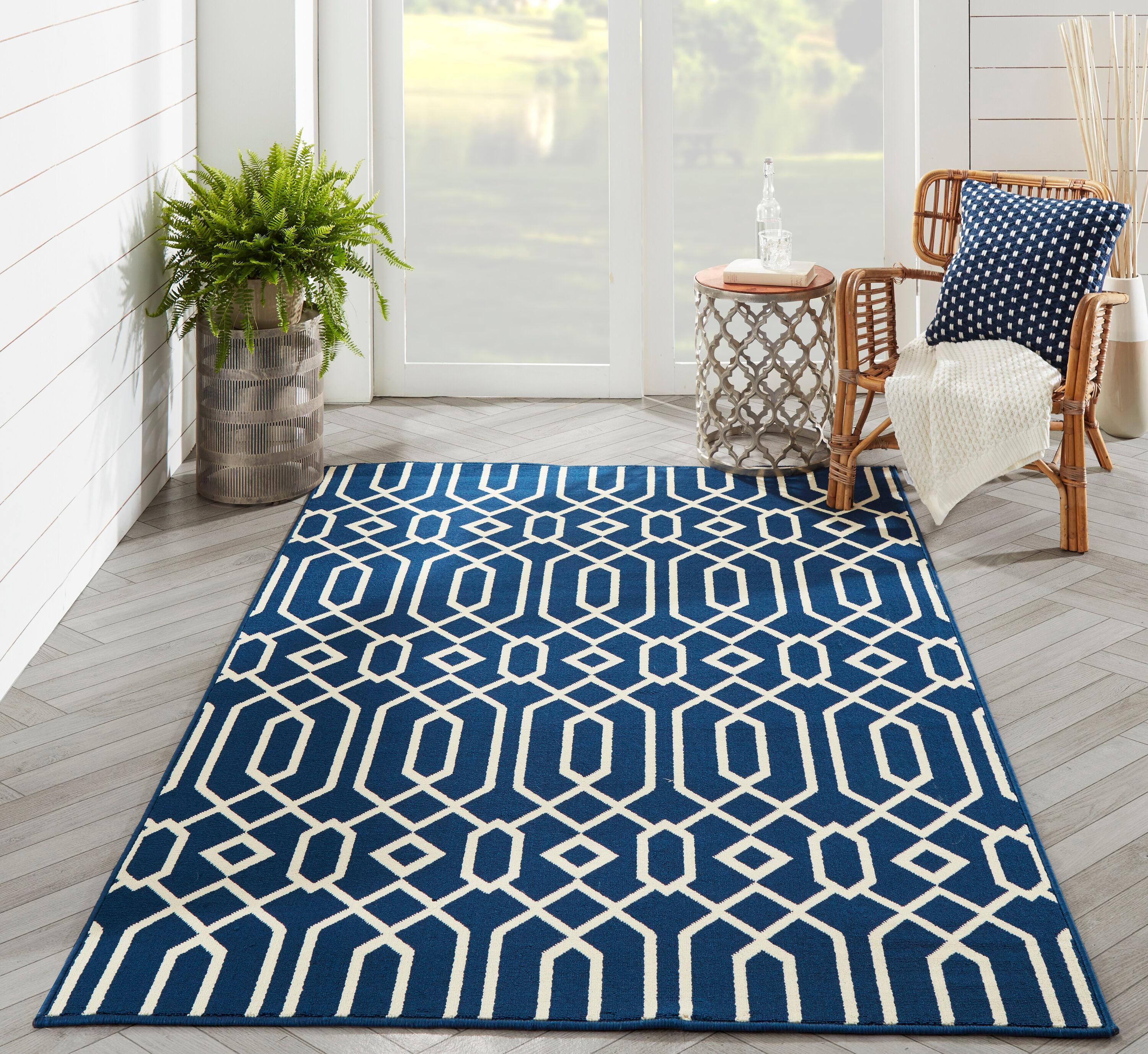 Indoor/Outdoor Lattice Rug