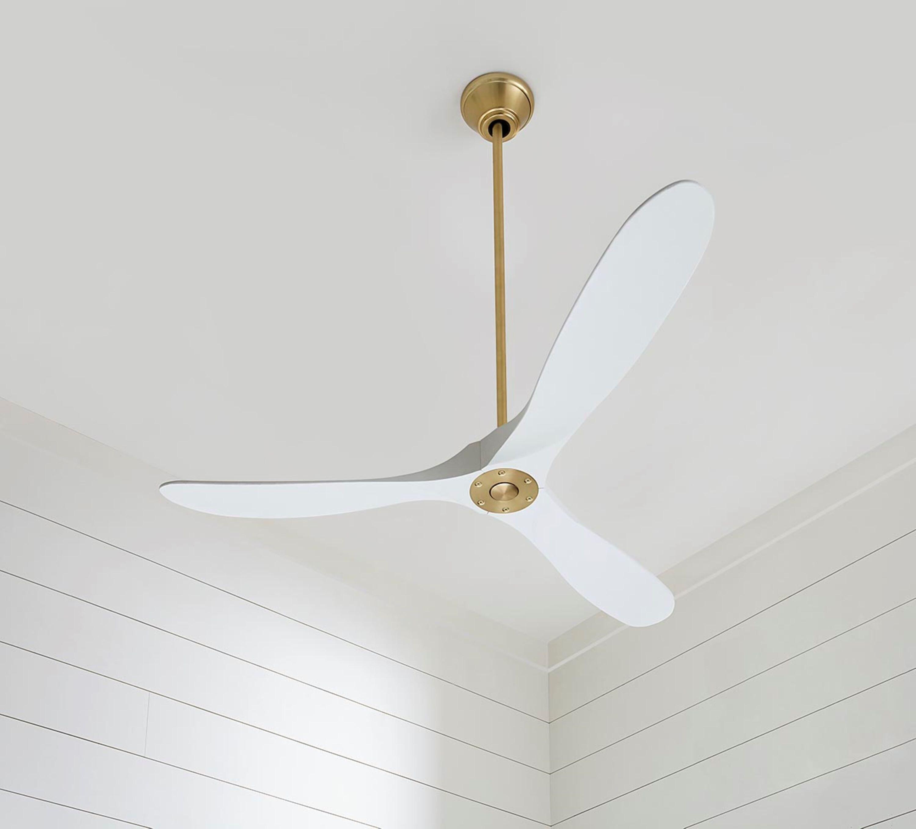 Monte Carlo 3MAVR60RZWBBS 60" Maverick - Matte White With Burnished Brass