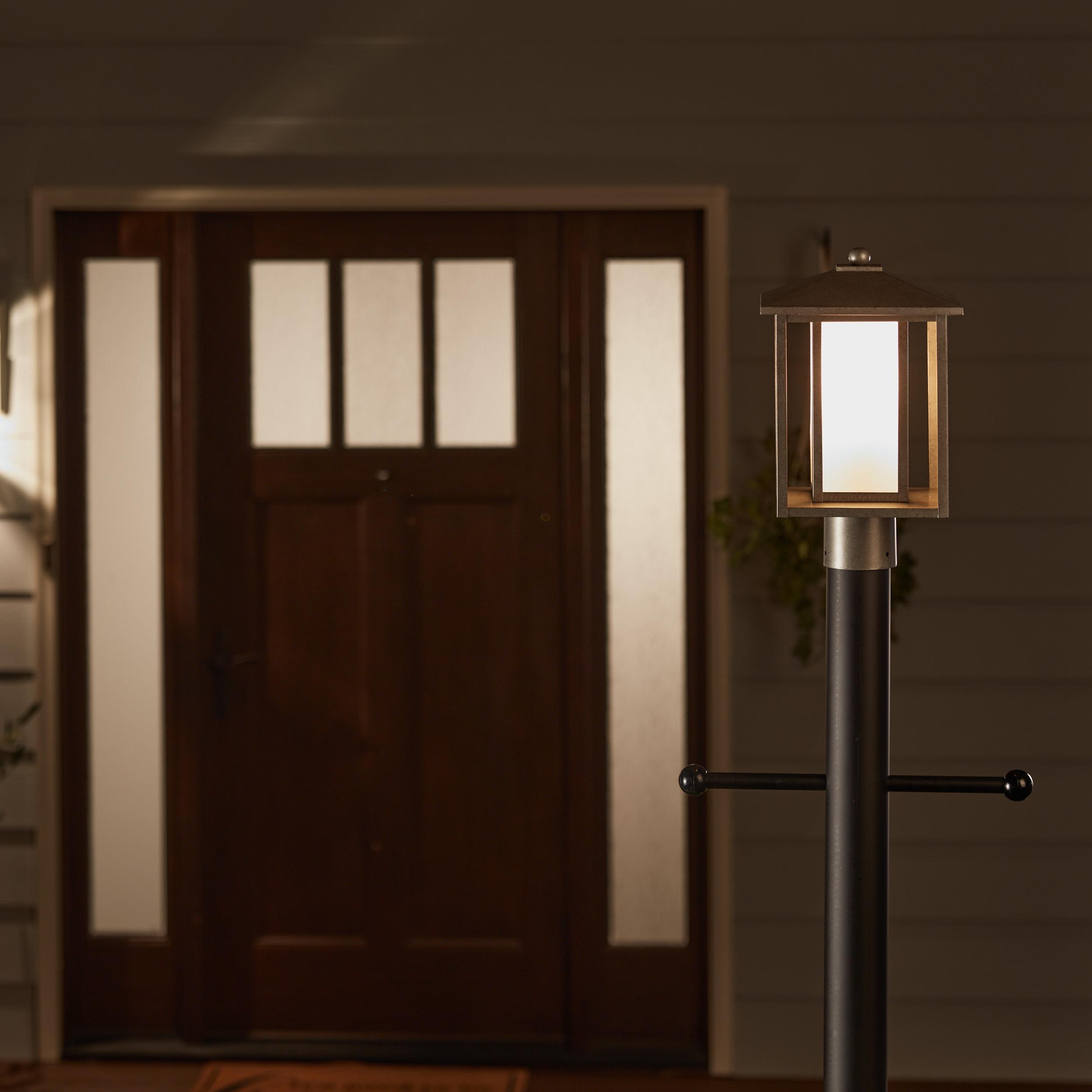 Weathered Pewter Outdoor Post Lantern with Etched Seeded Glass