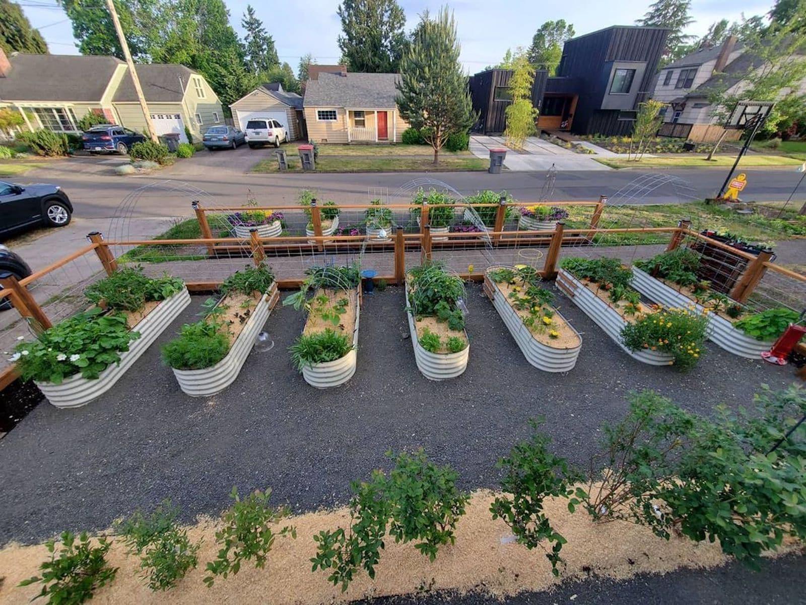 17" Tall 9 In 1 Modular Metal Outdoor Raised Garden Bed