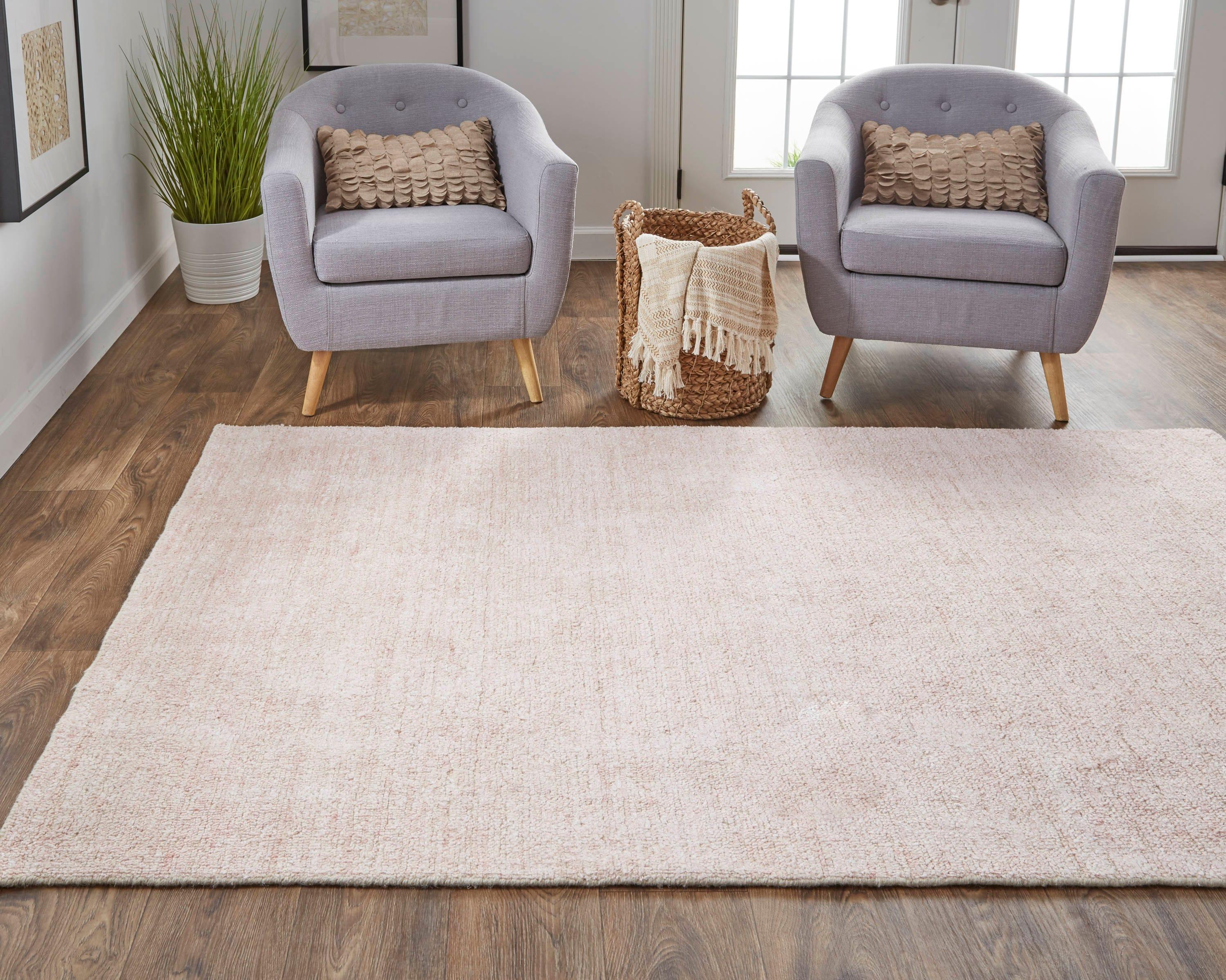 Delino Transitional Solid Area Rug