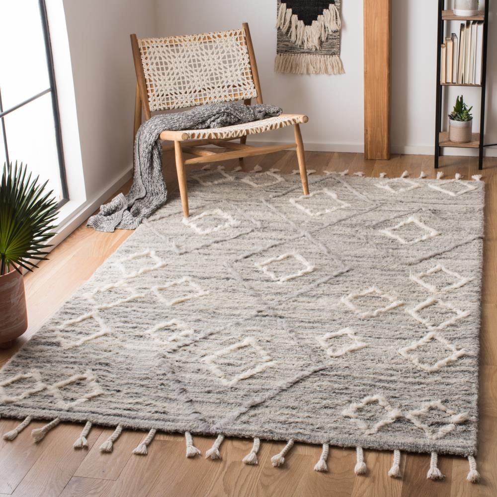 Casablanca CSB460 Hand Tufted Area Rug - Grey/Ivory - 8'x10' - Safavieh.