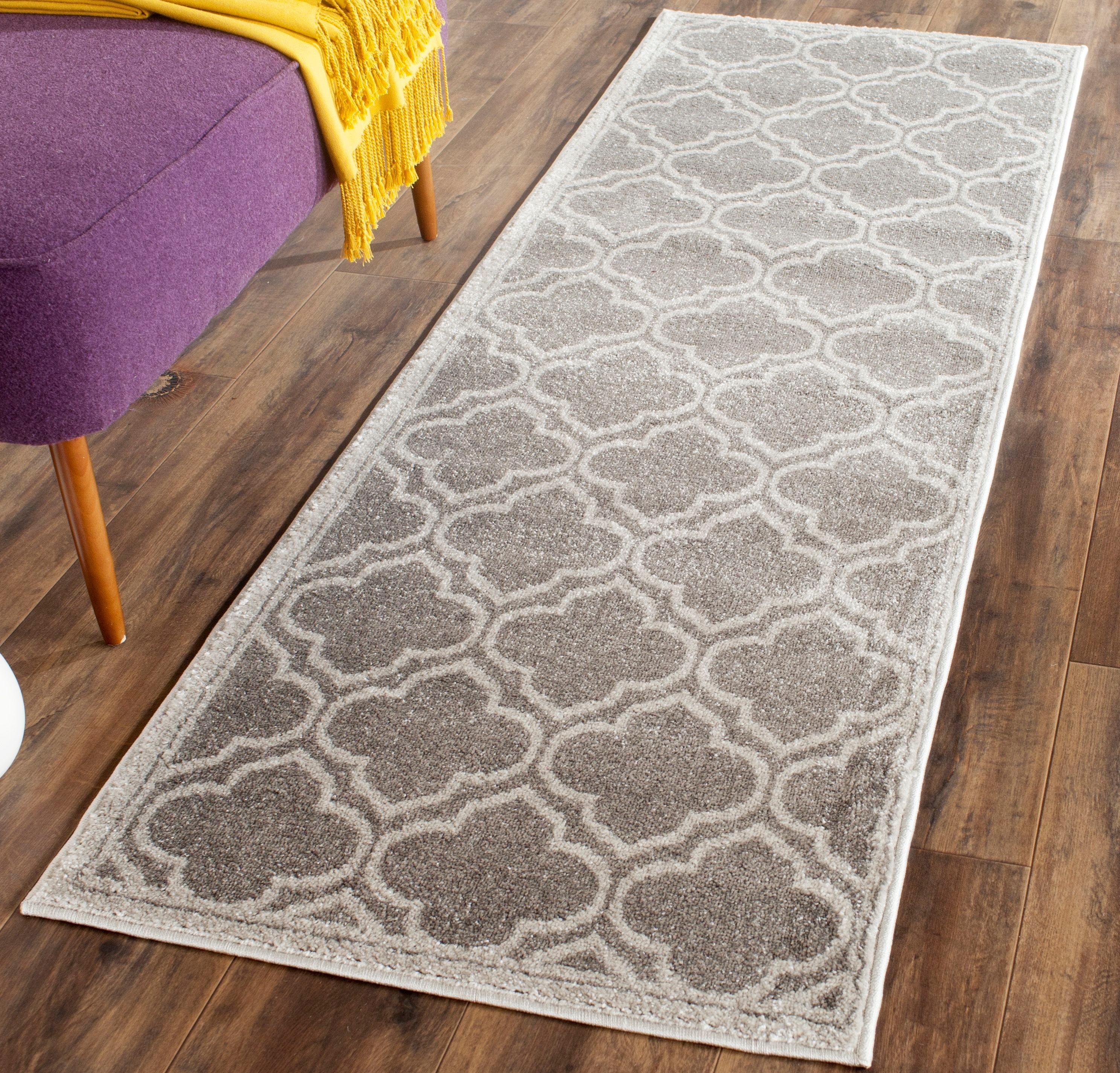 Amherst AMT412 Power Loomed Runner Rug - Grey/Light Grey - 2'3"x22' - Safavieh.