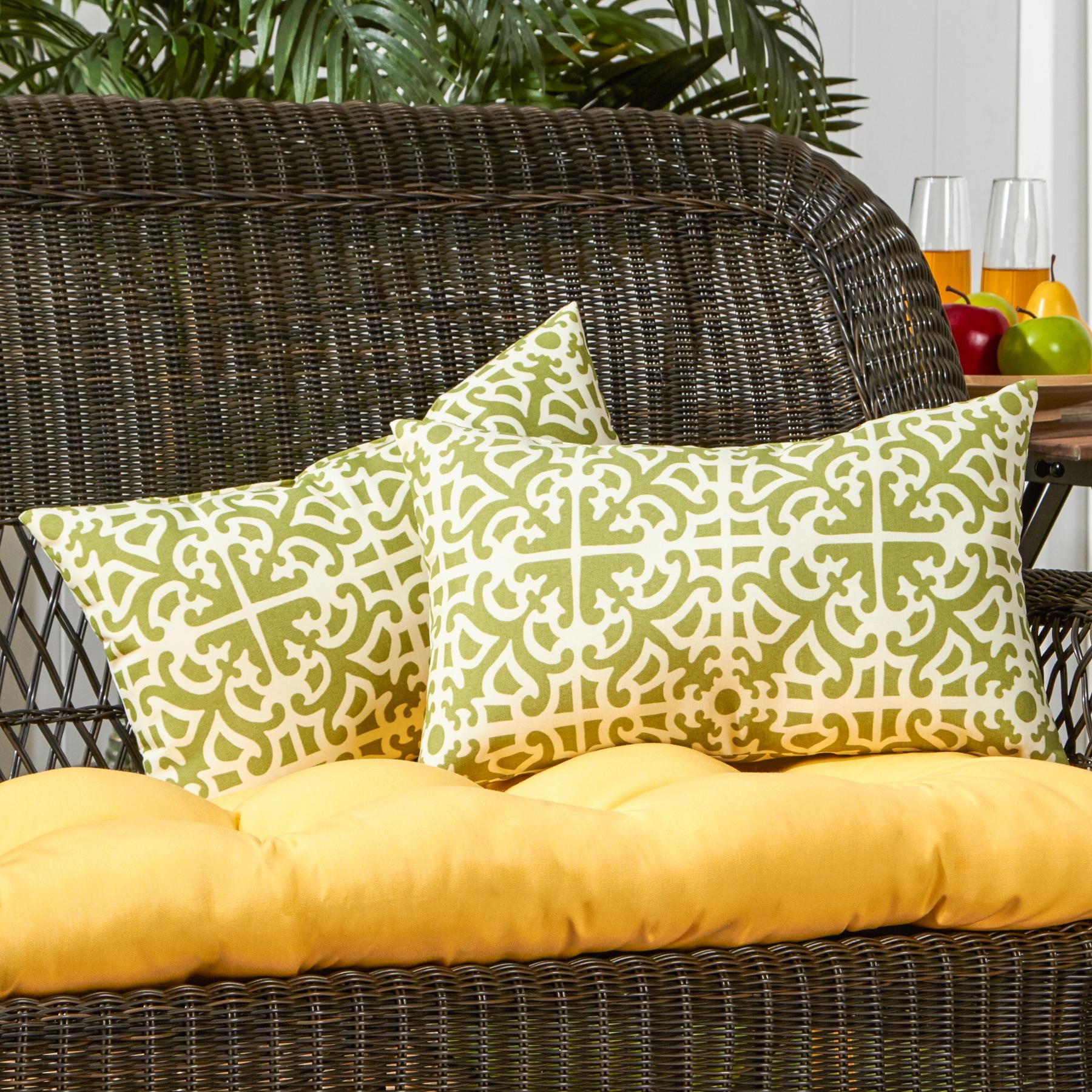 Indoor/Outdoor Reversible Throw Pillow