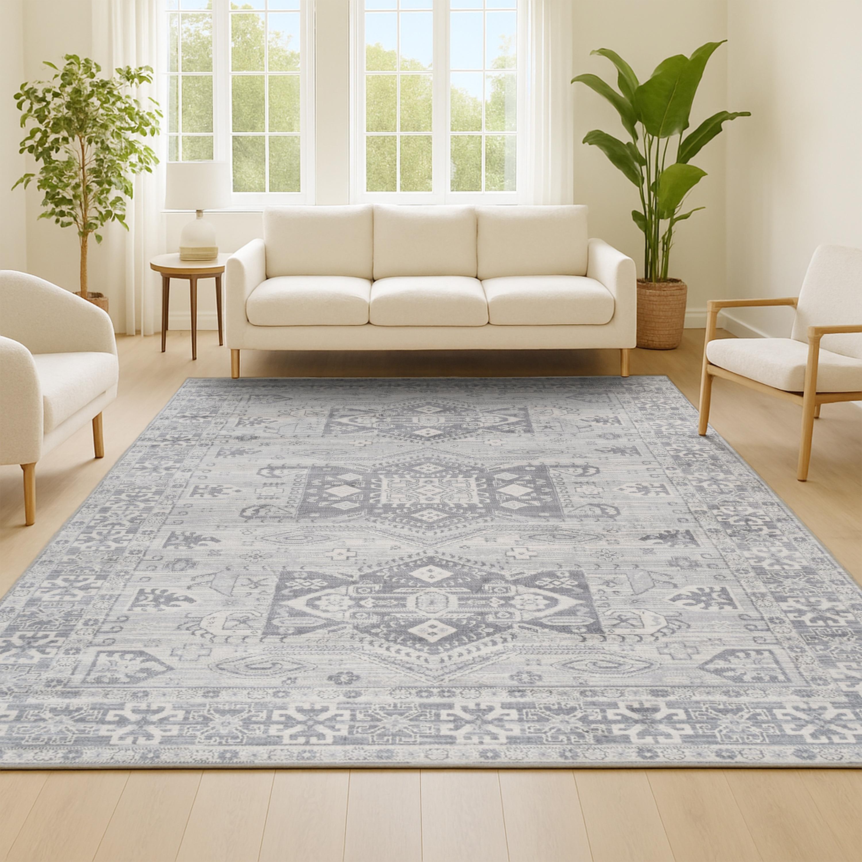 4'x6' Modern Persian Vintage Medallion Area Rug, Light Gray - JONATHAN Y