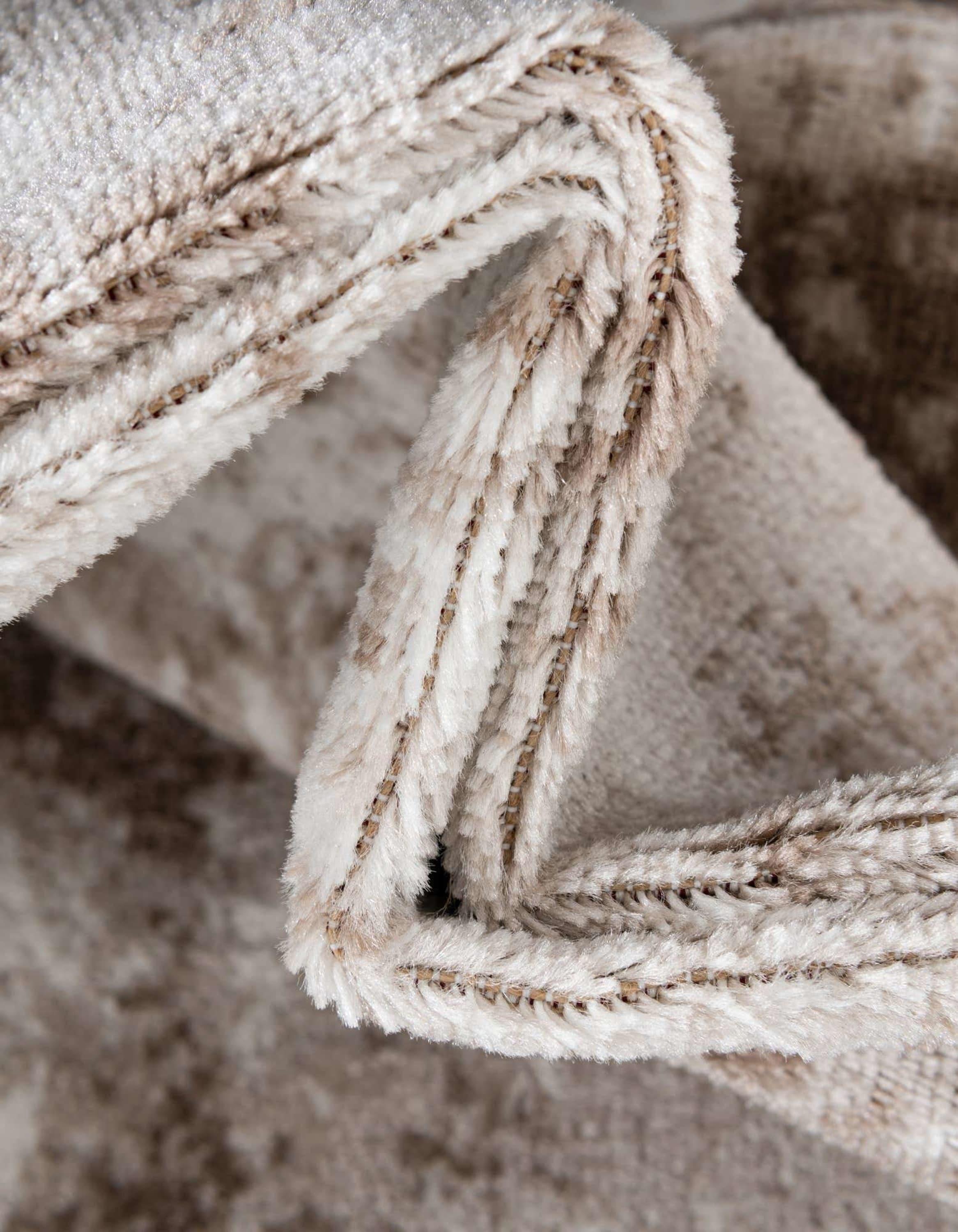 Unique Loom 8' 0 x 8' 0 Sofia Salle Garnier Beige Area Rug