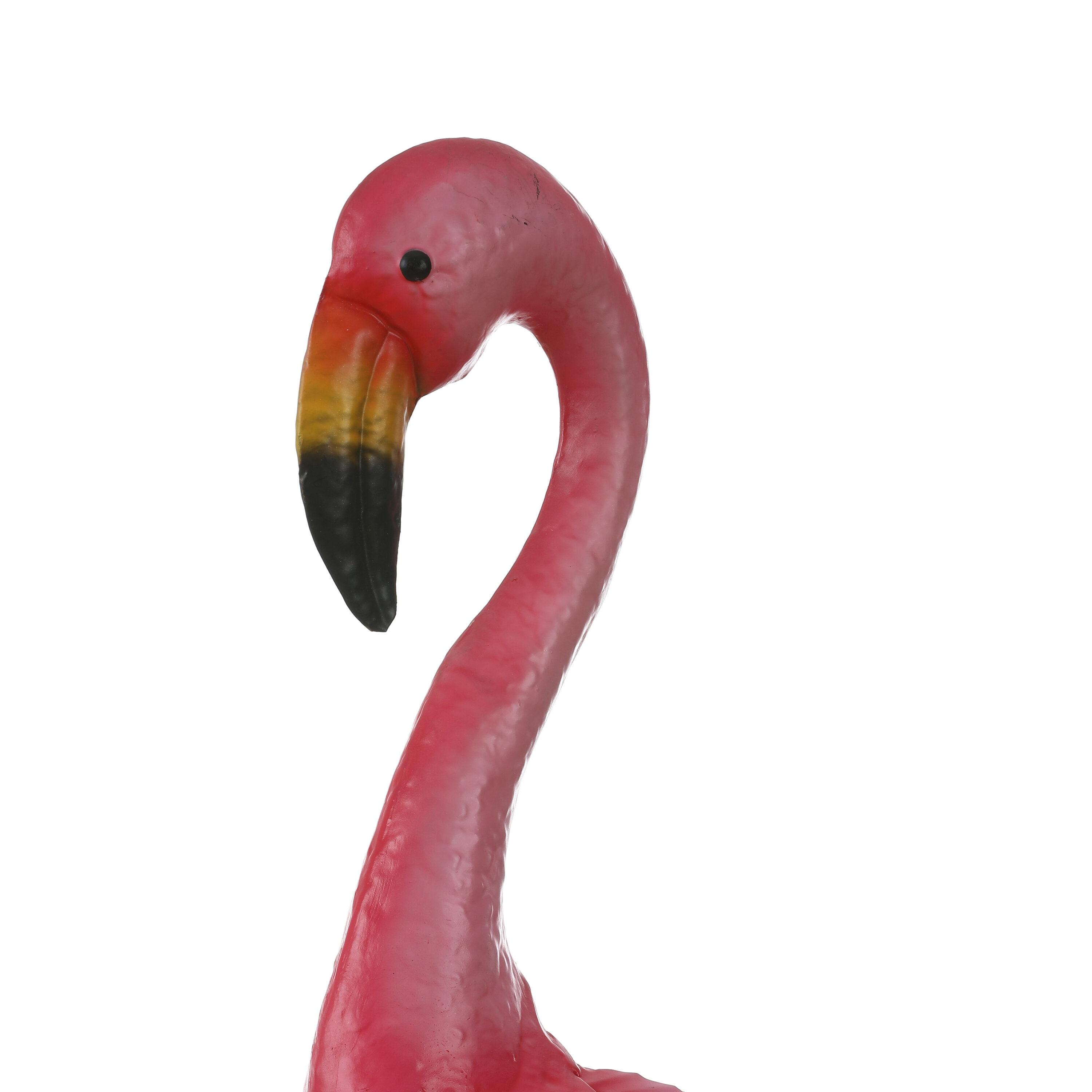 LuxenHome Flamingo Garden Statues,34-Inch H Pink Flamingo Outdoor Metal Garden Statue,Flamingo Ornament Bird Decor,Flamingos Sculptures for Porch Yard Home Decor with Solar Powered Lights