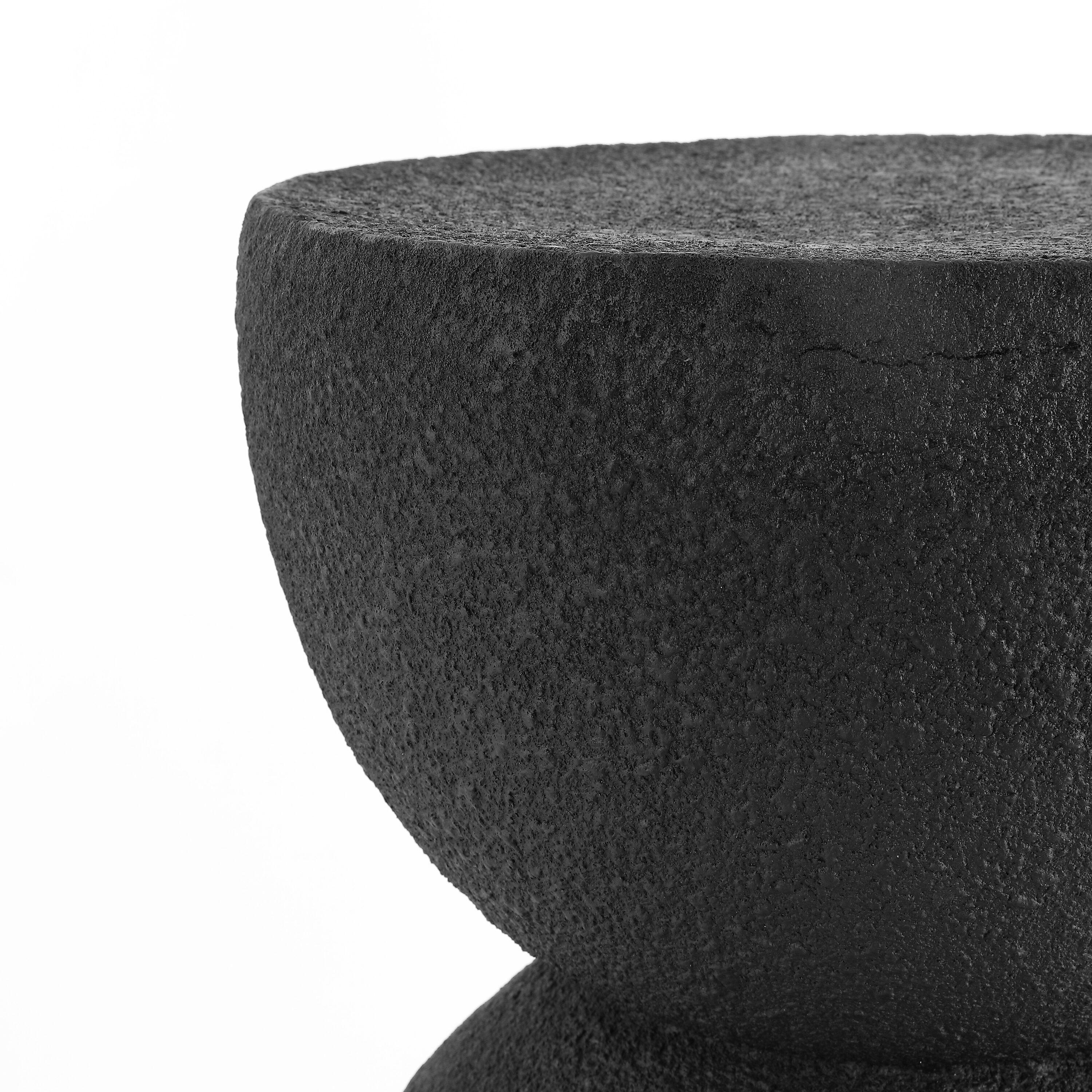 Greta 18" Mid-Century Modern Drum Accent Table , Black - JONATHAN Y