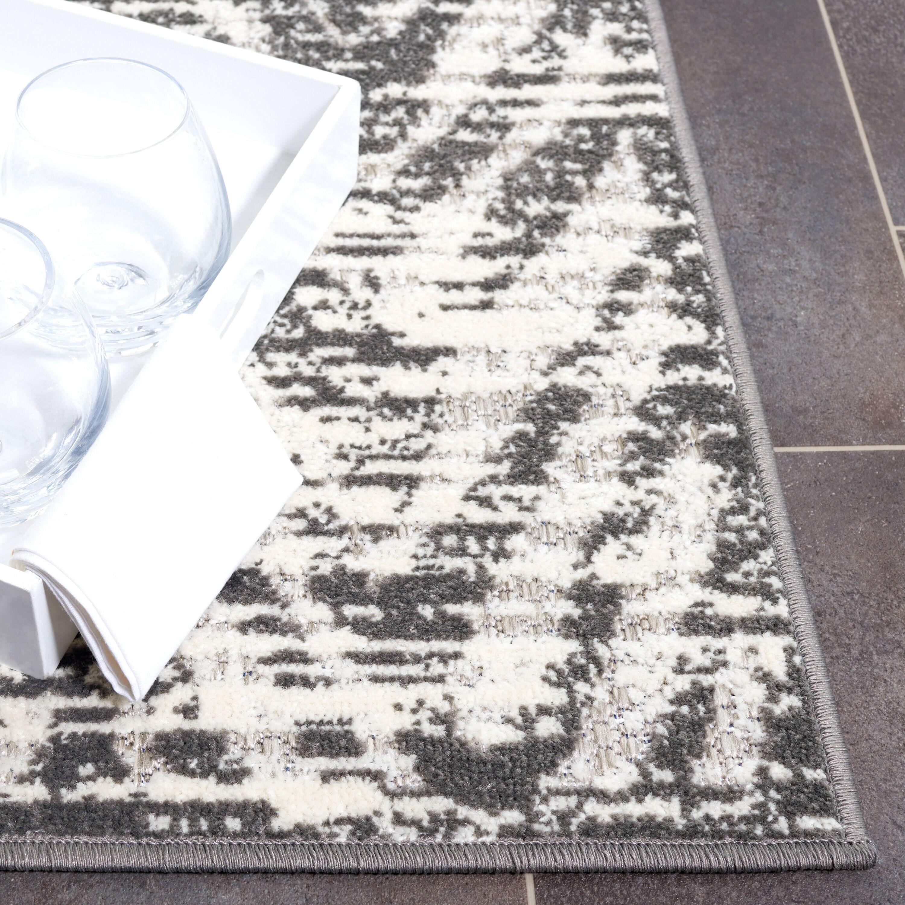 Union Rustic Joannette Performance Chevron Rug