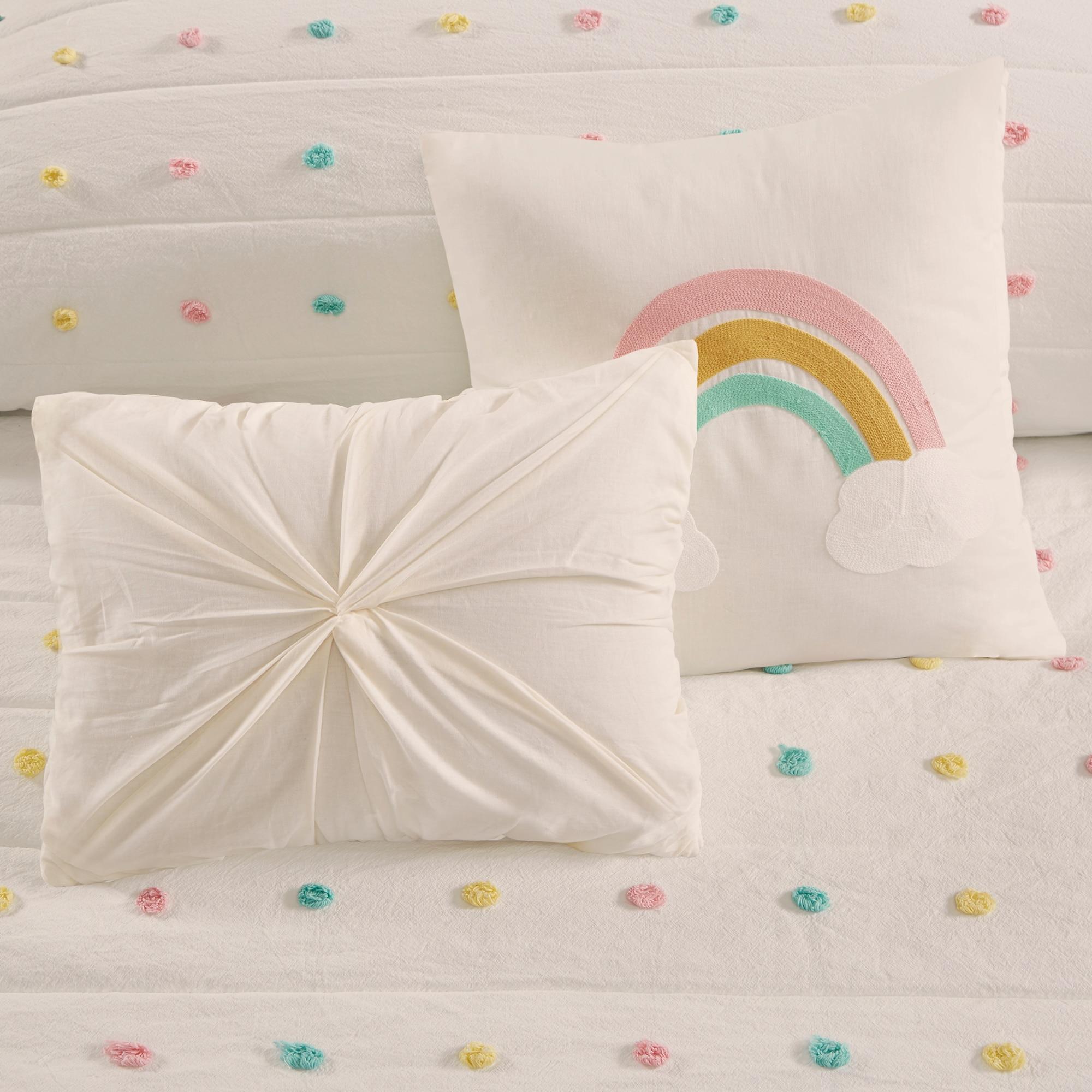 Intelligent Design Kids Callie Pom Pom Cotton Jacquard Quilt Set with Throw Pillows