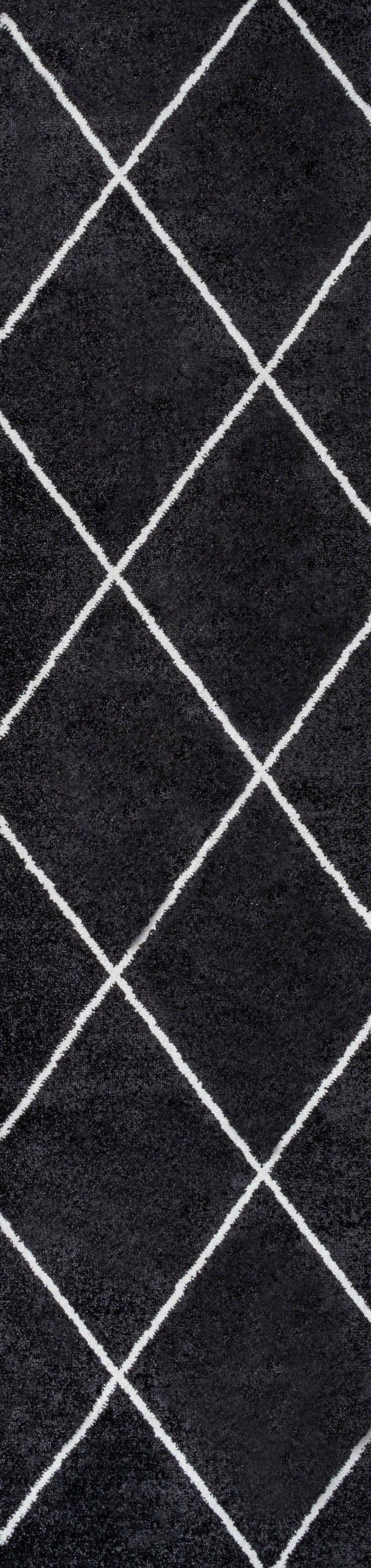 2'x10' Cole Minimalist Diamond Trellis Runner Rug, Black/White - JONATHAN Y