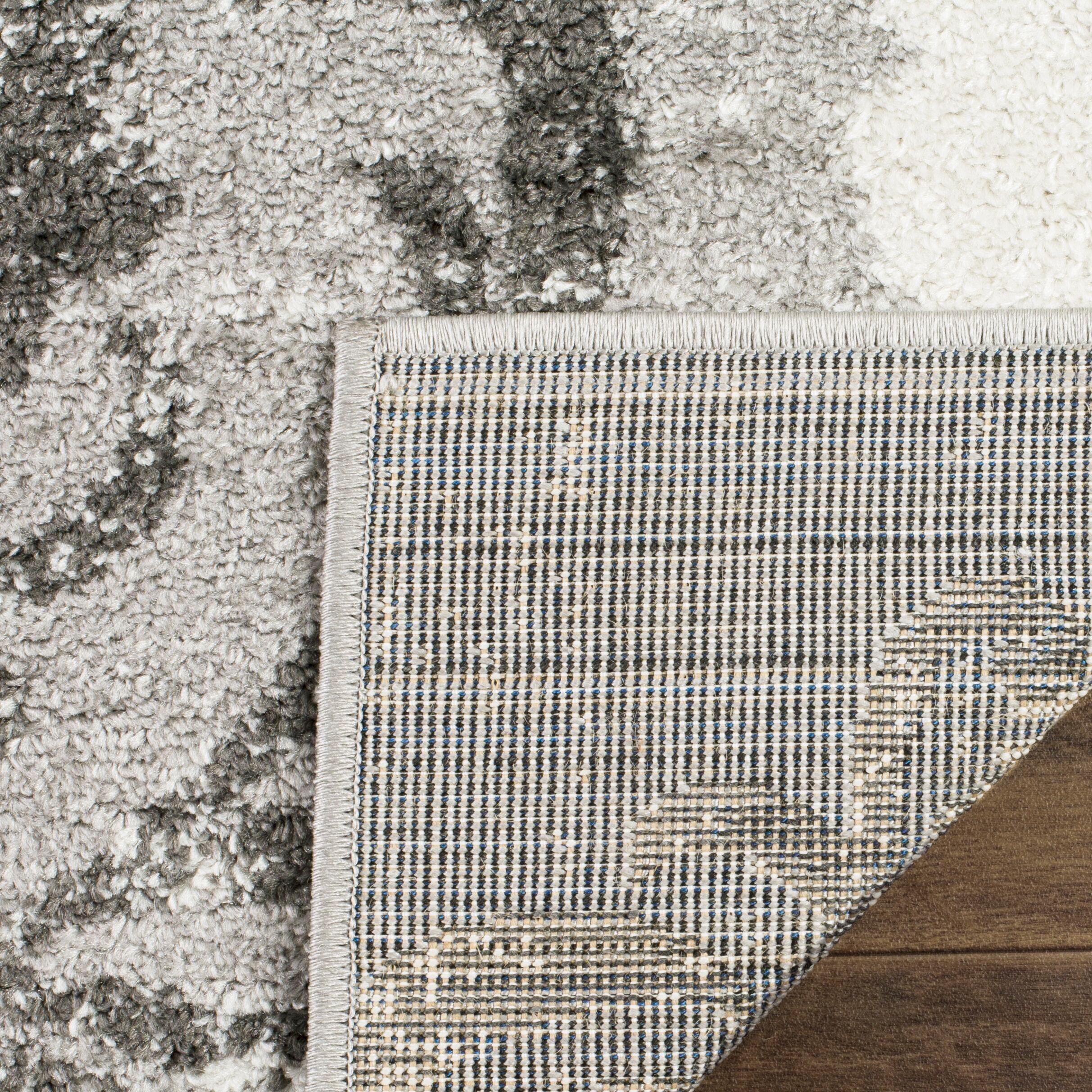Adirondack ADR114 Machine Made Indoor Area Rug - Silver/Ivory - 4'x6' - Safavieh
