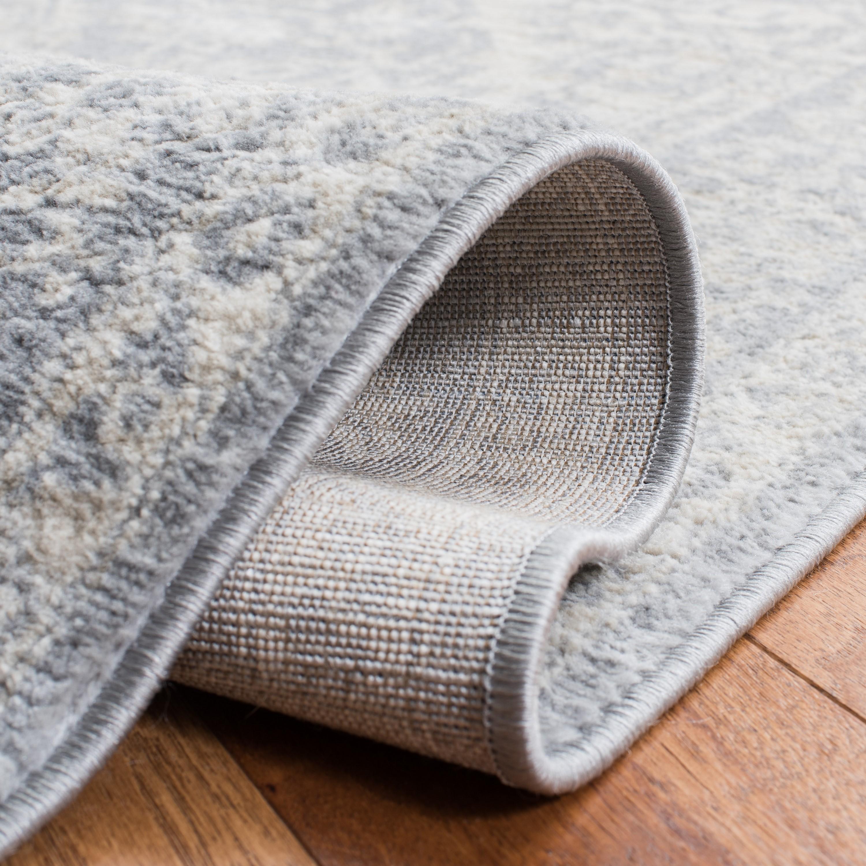 SAFAVIEH Brentwood Adams Oriental Runner Rug, Light Grey/Ivory, 2' x 8'