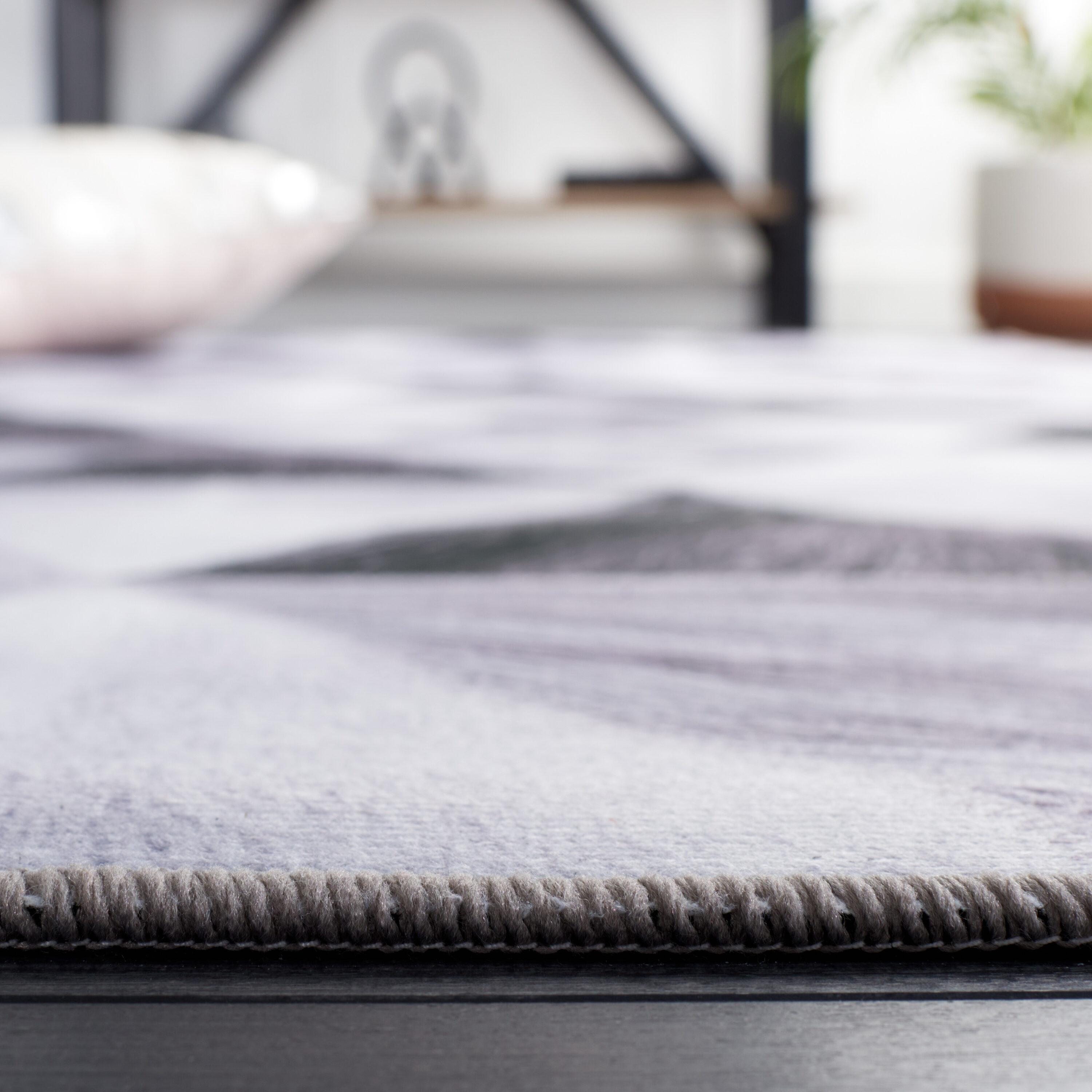 SAFAVIEH Faux Hide Daffodil Diamond Area Rug, Light Grey/Dark Grey, 3' x 5'