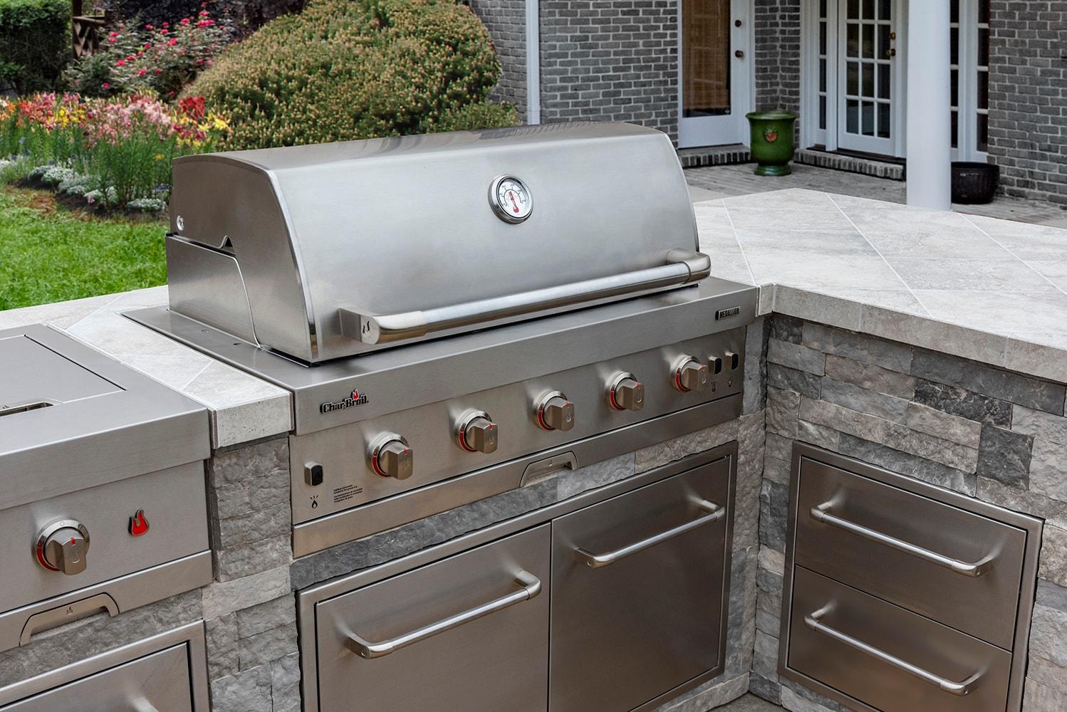 Charbroil Charbroil Medallion Series Built-In 5-Burner Gas Grill, Stainless Steel