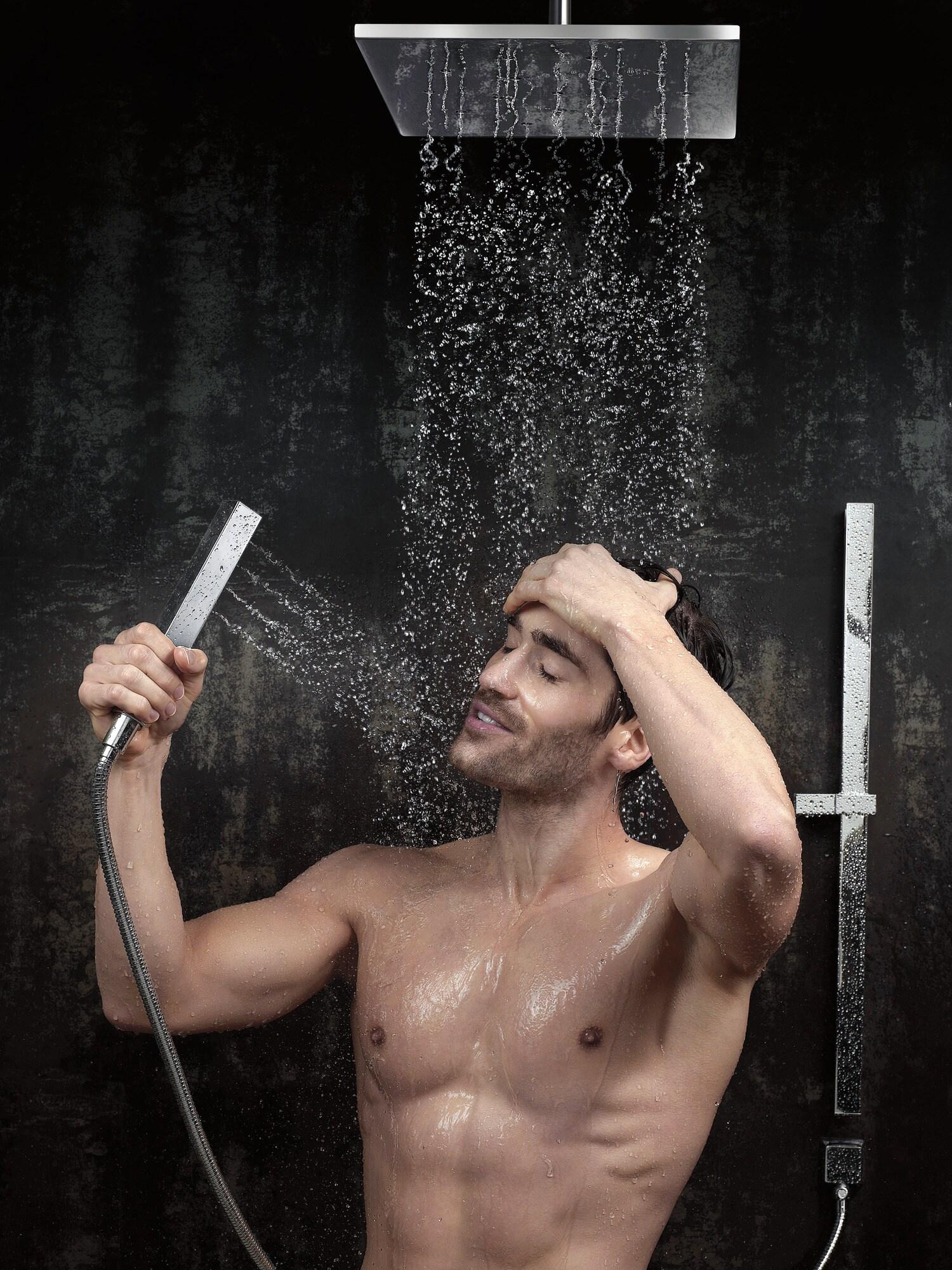 Universal Showering Components Shower Arm and Flange