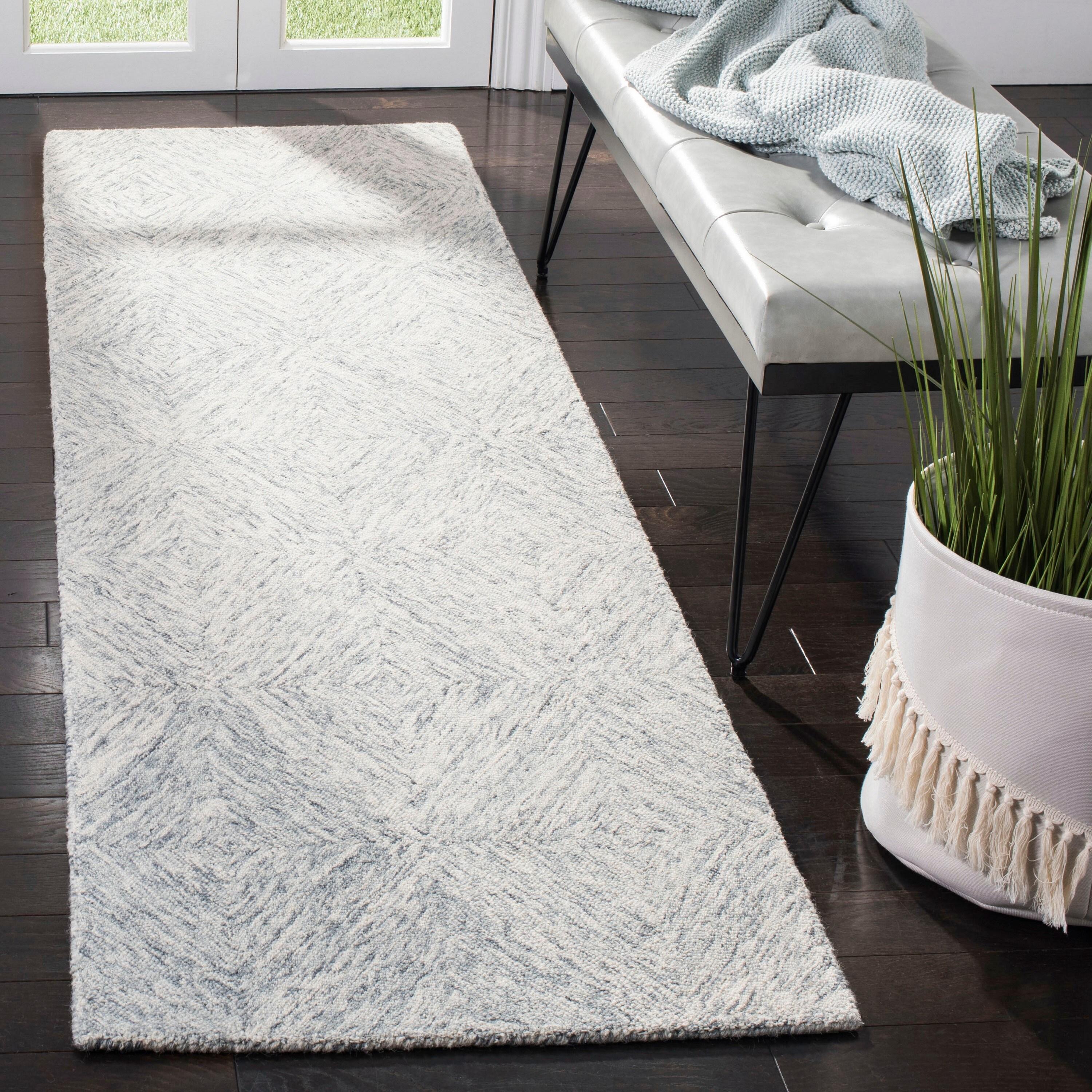 Abstract ABT767 Hand Tufted Runner Rug - Silver - 2'3" X 8' - Safavieh.