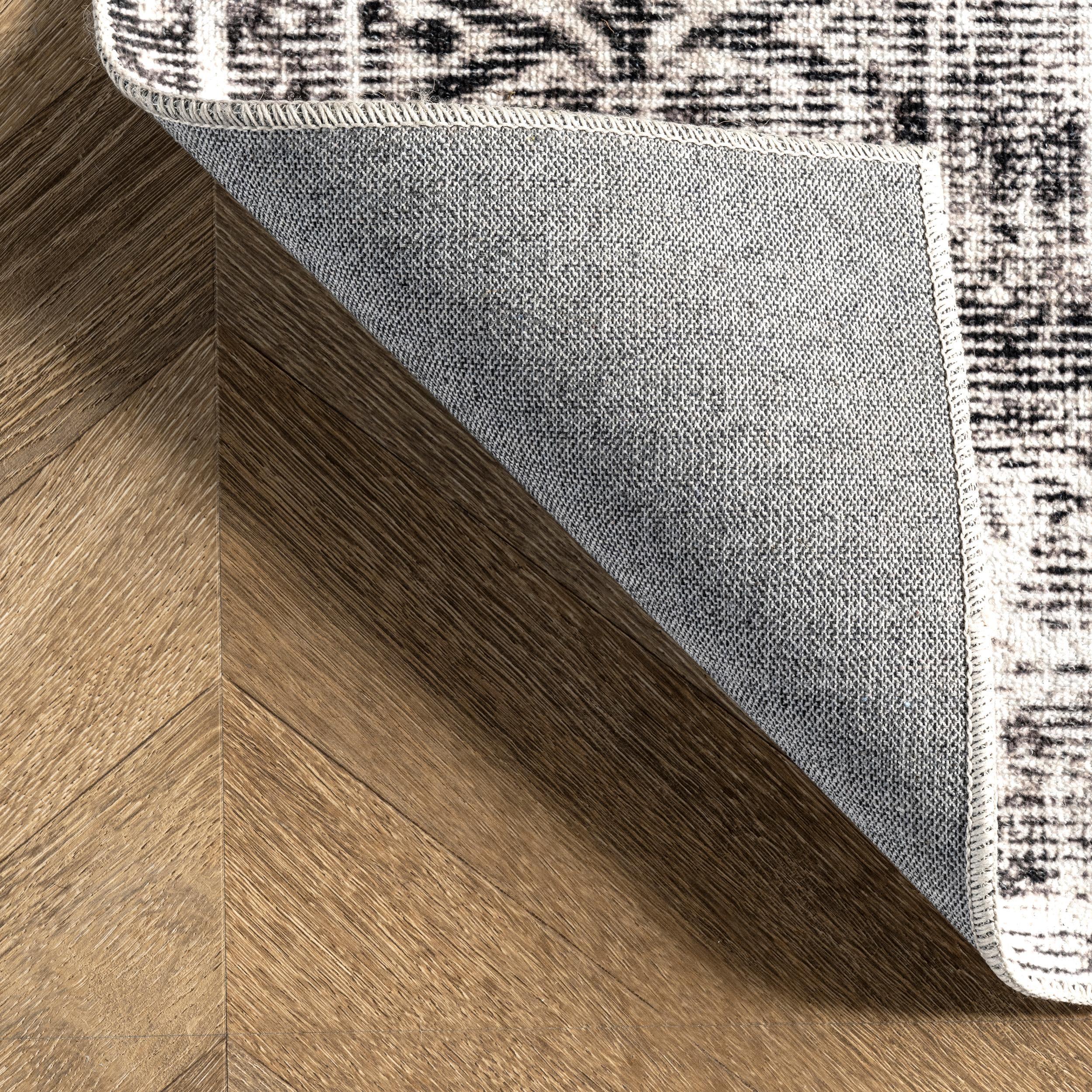 Nuloom Gladys Pet Friendly Machine Washable Vintage Medallion Area Rug, Runner 2' 6" x 8', Light Grey