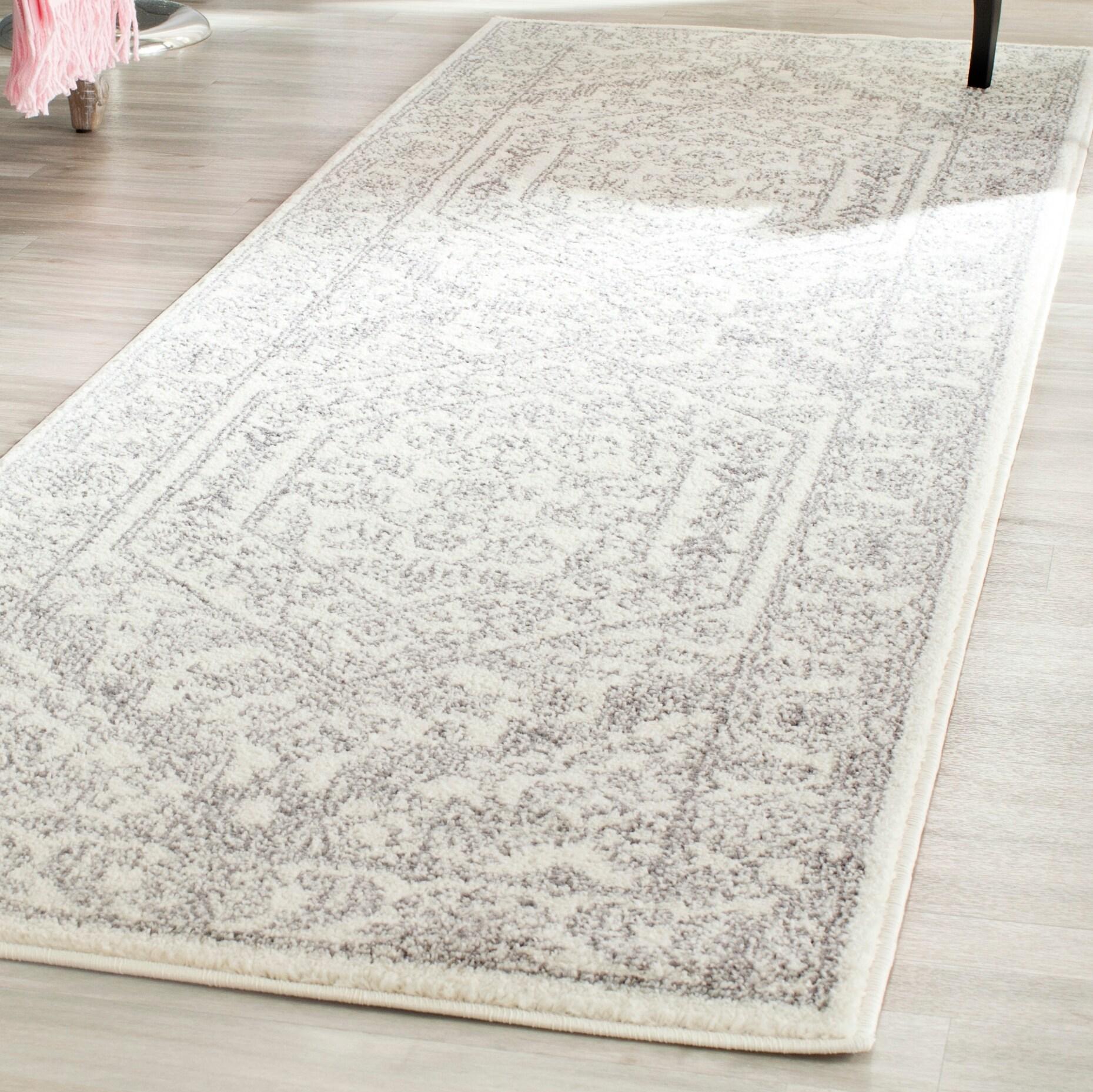 Adirondack ADR108 Power Loomed Runner Rug - Ivory/Silver - 2'6"x18' - Safavieh.