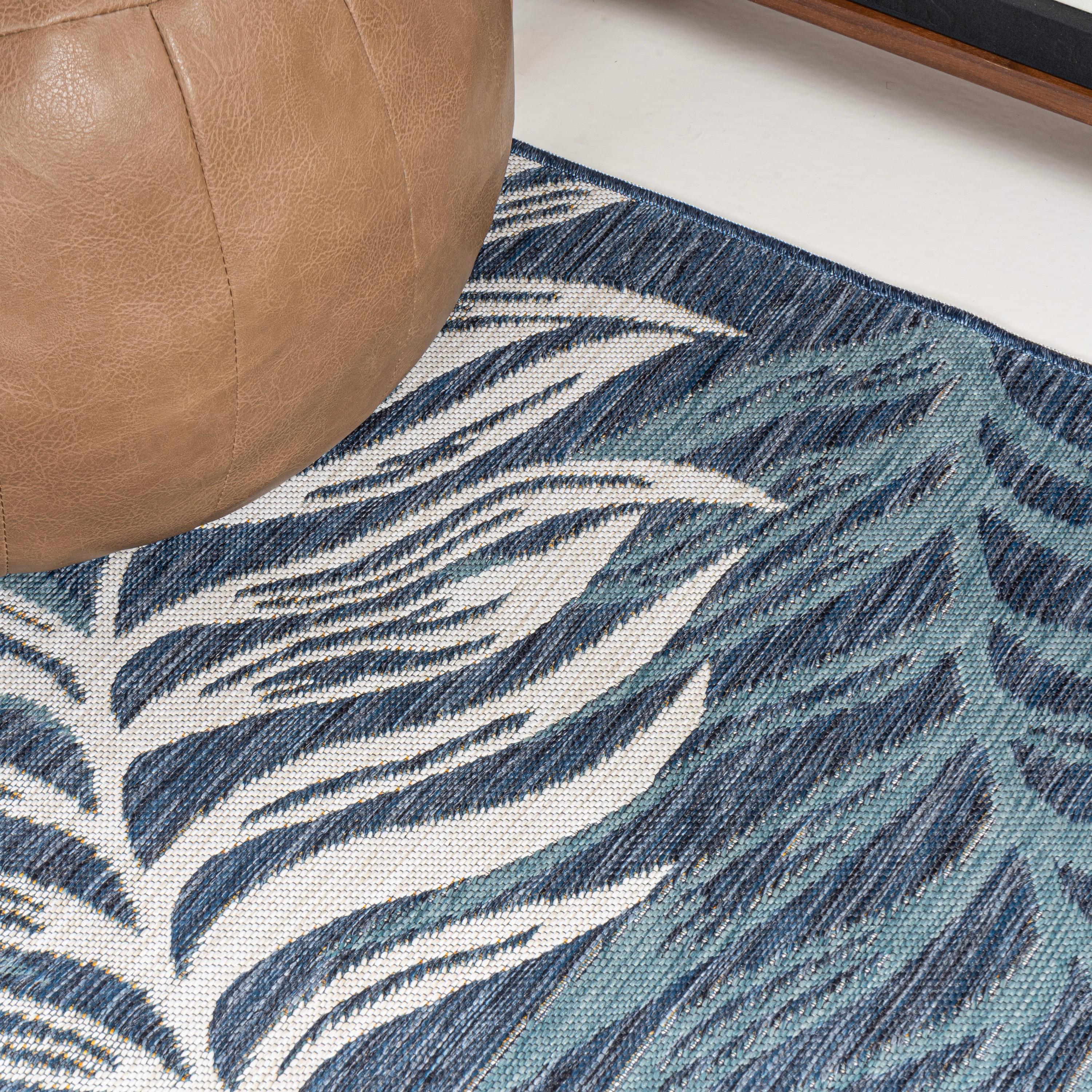 JONATHAN Y Calypso Coastal Casual Palm Frond Reversible Machine-Washable Cream/Navy 5 ft. x 8 ft. Indoor/Outdoor Area Rug