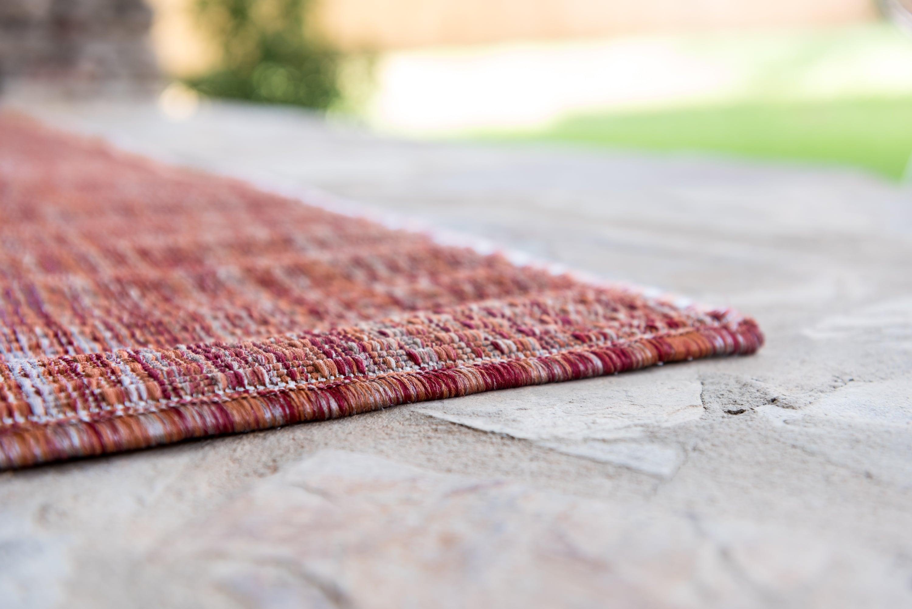 Unique Loom 6' 1 x 9' 0 Rectangle Indoor/Outdoor Solid Rust Red Area Rug
