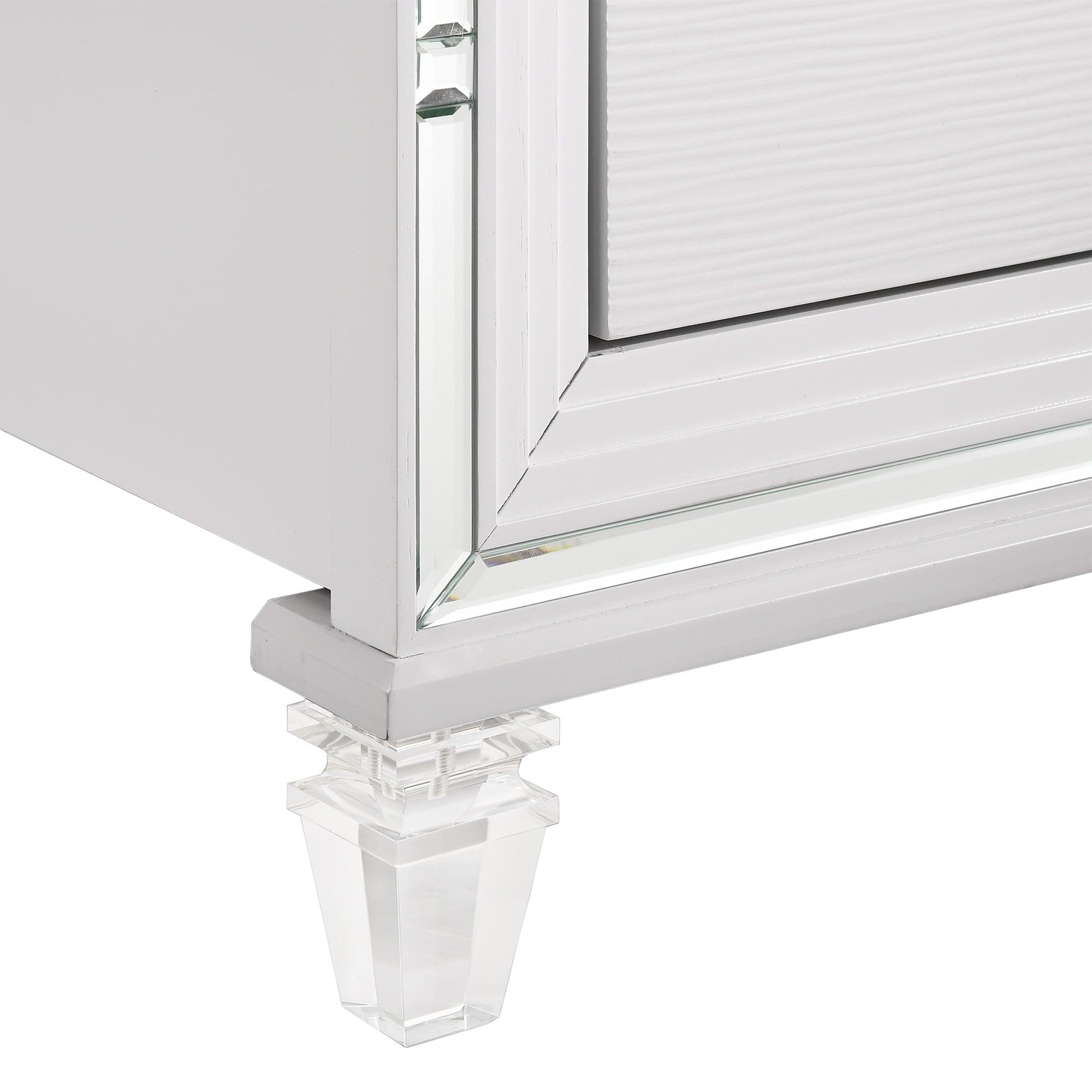 Picket House Furnishings Charlotte King Storage 4PC Bedroom Set in White