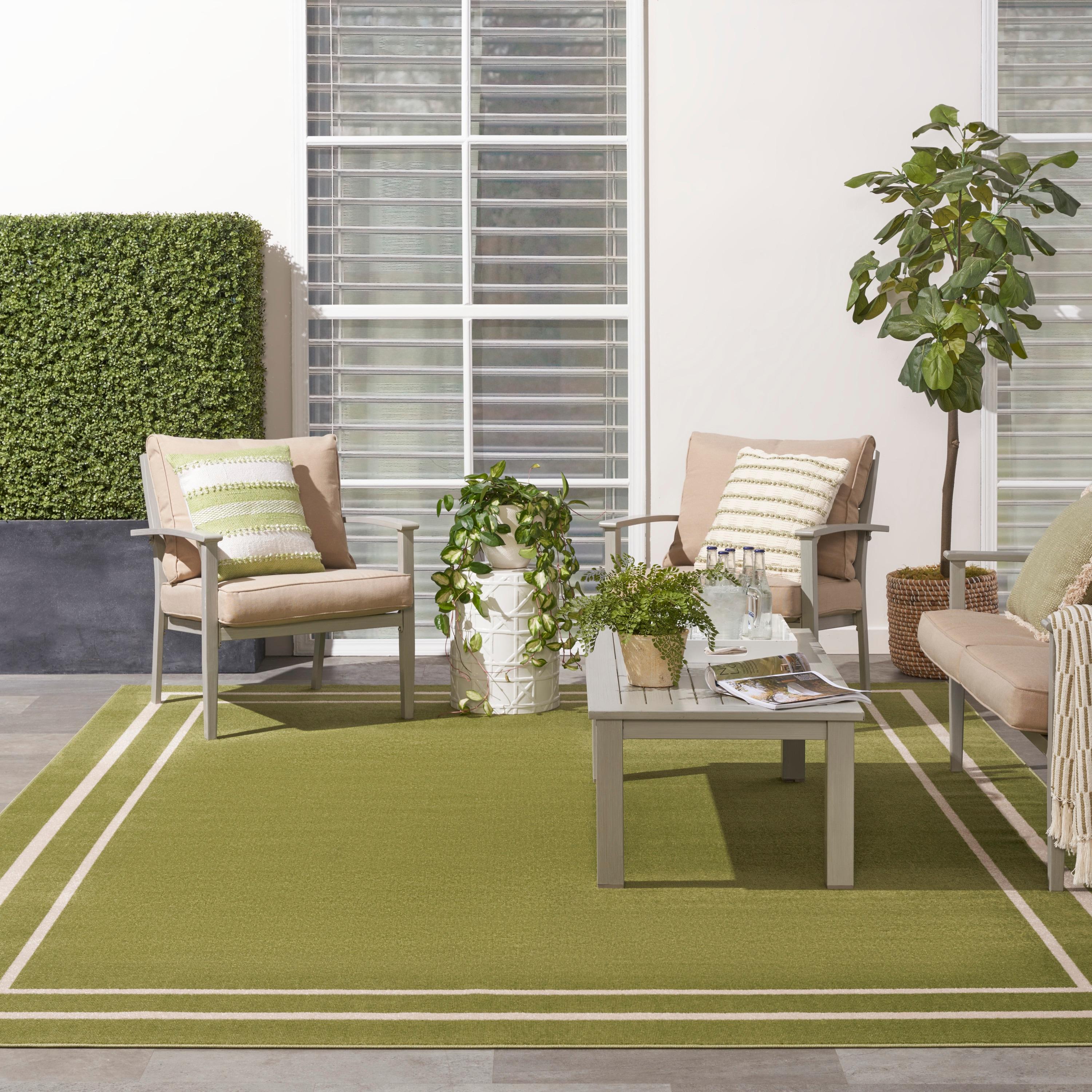 Nourison Essentials 8' x 10' Green Ivory Contemporary Indoor/Outdoor Rug