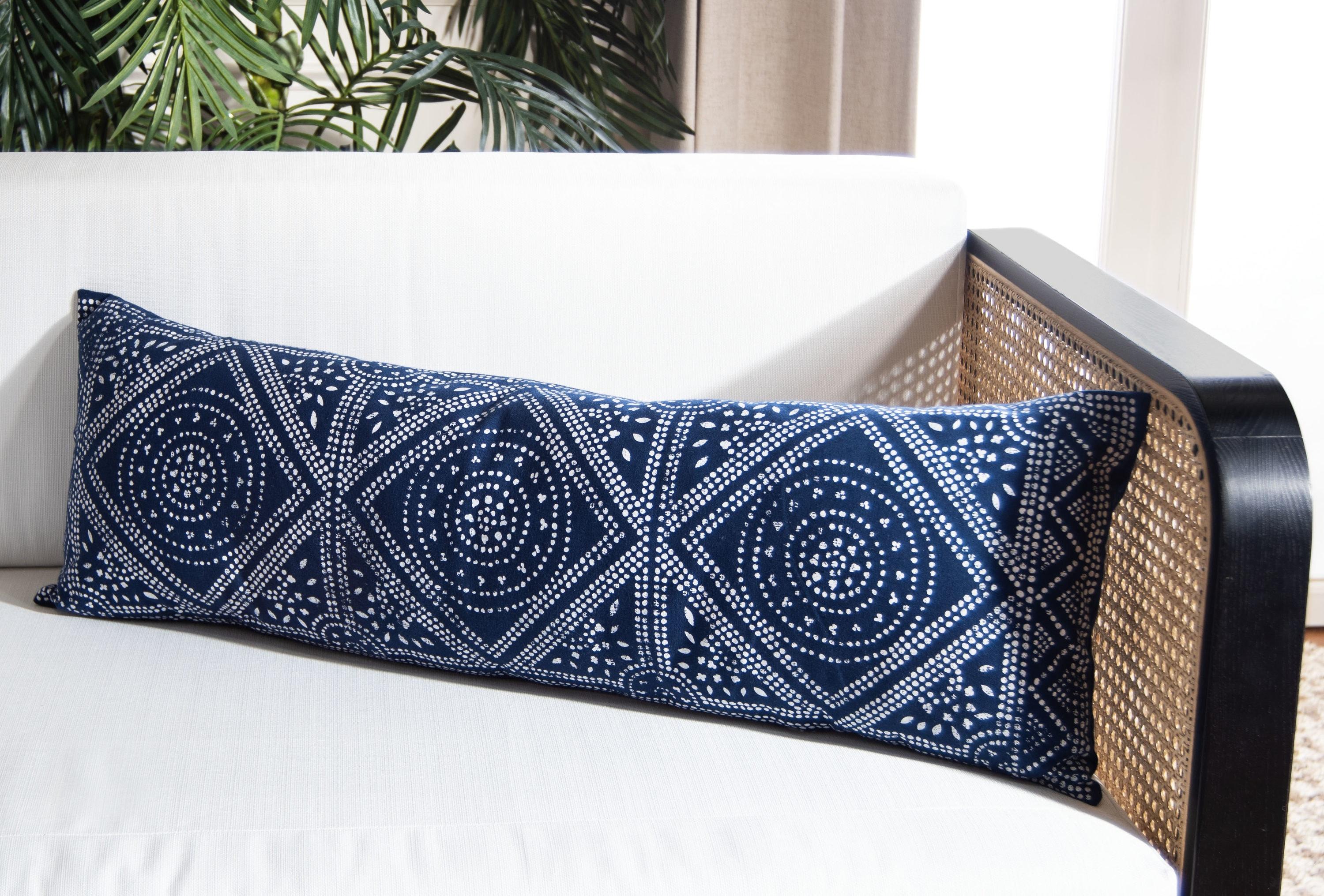 Valenti Pillow - Blue/White - 12"X36" - Safavieh