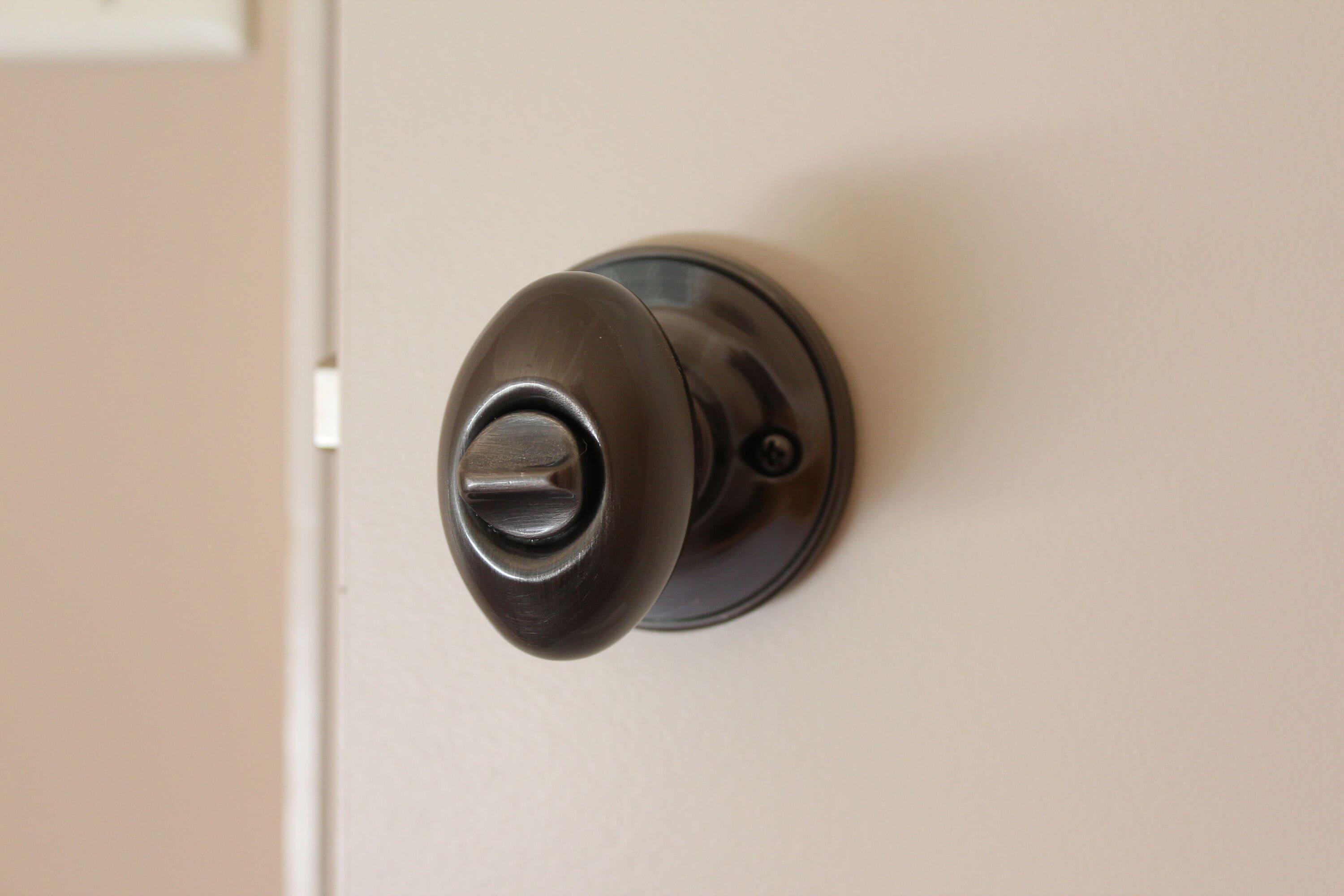 CALLAN Carlyle Privacy Door Knob