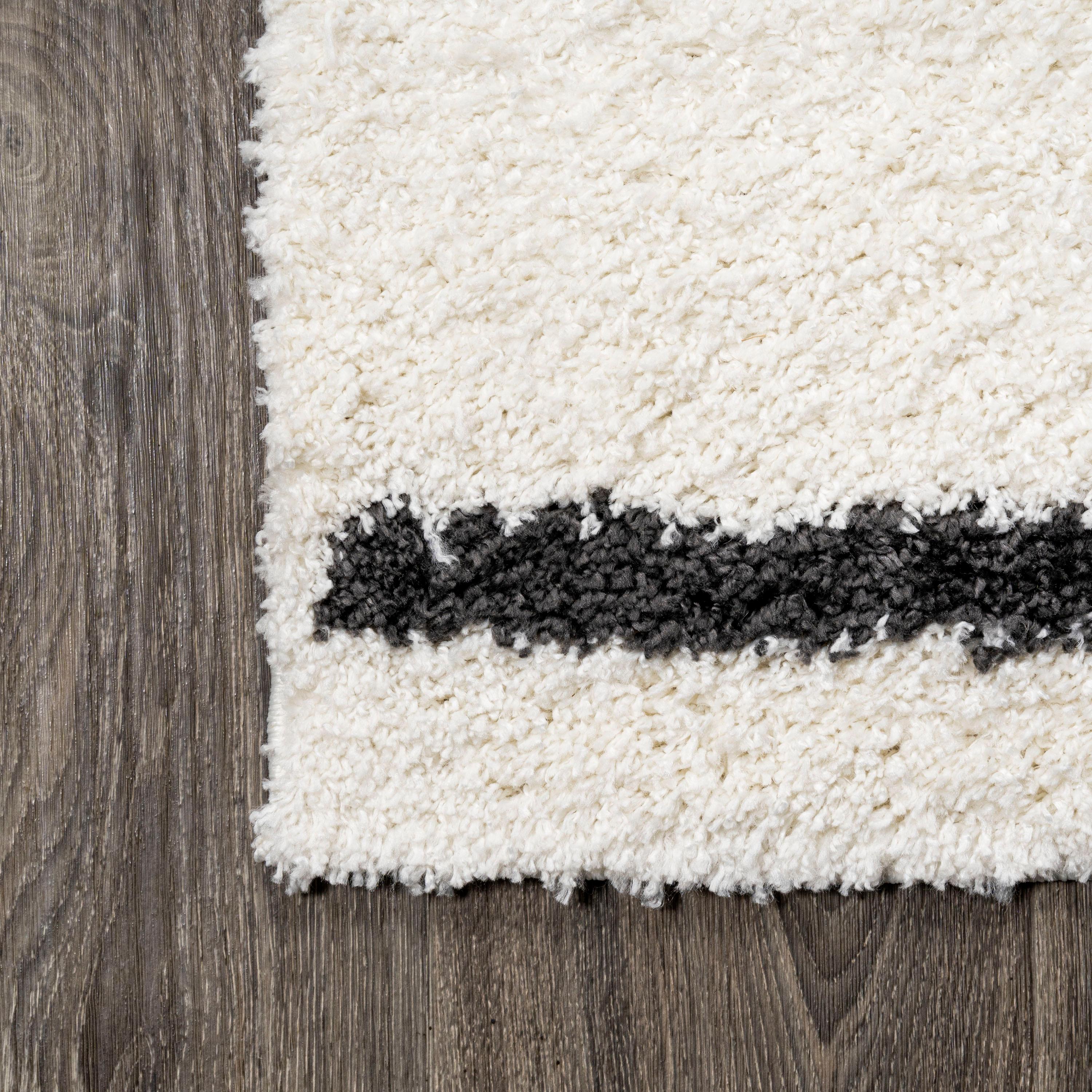 3'x5' Alaro Berber Stripe Shag Area Rug, White/Black - JONATHAN Y