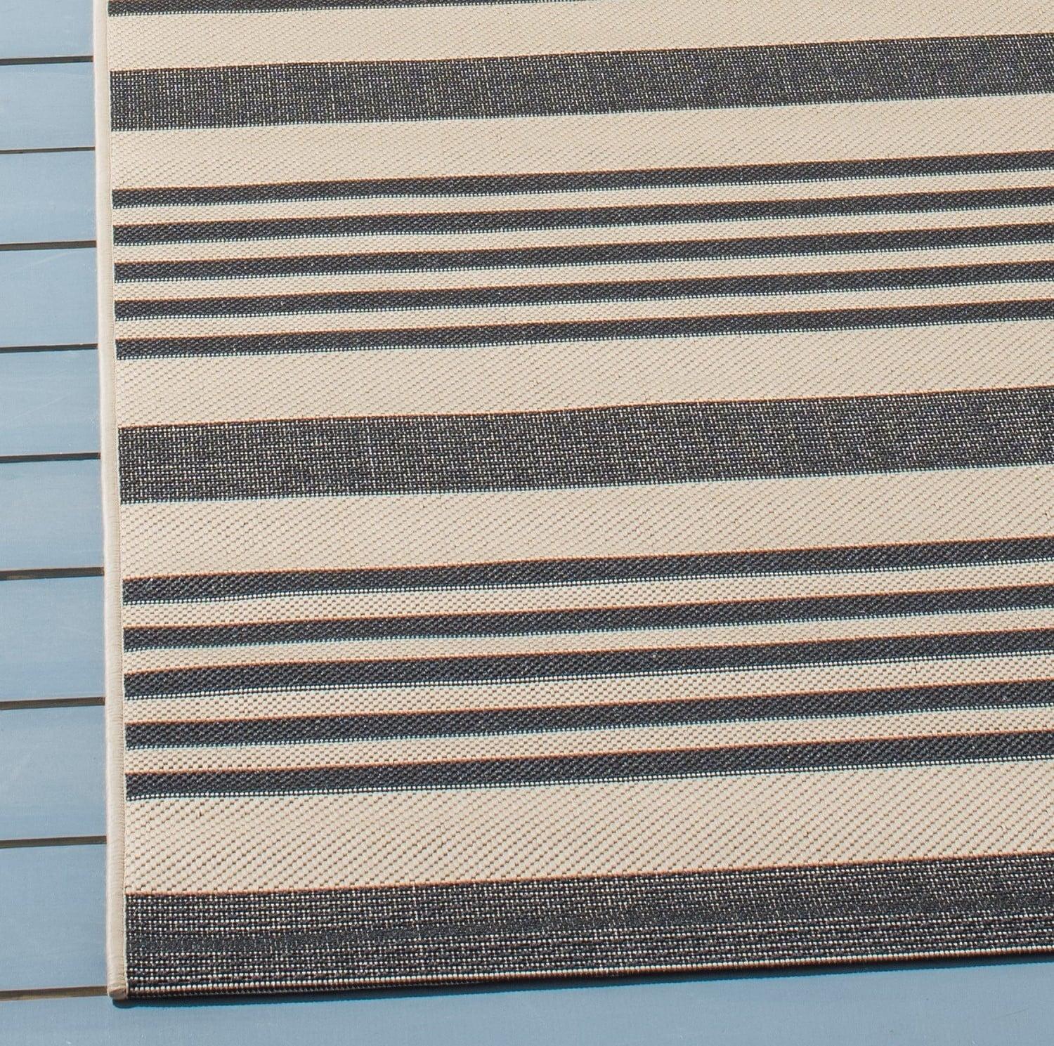 Courtyard CY6062 Power Loomed Indoor/Outdoor Accent Rug - Black/Bone - 2'x3'7" - Safavieh.