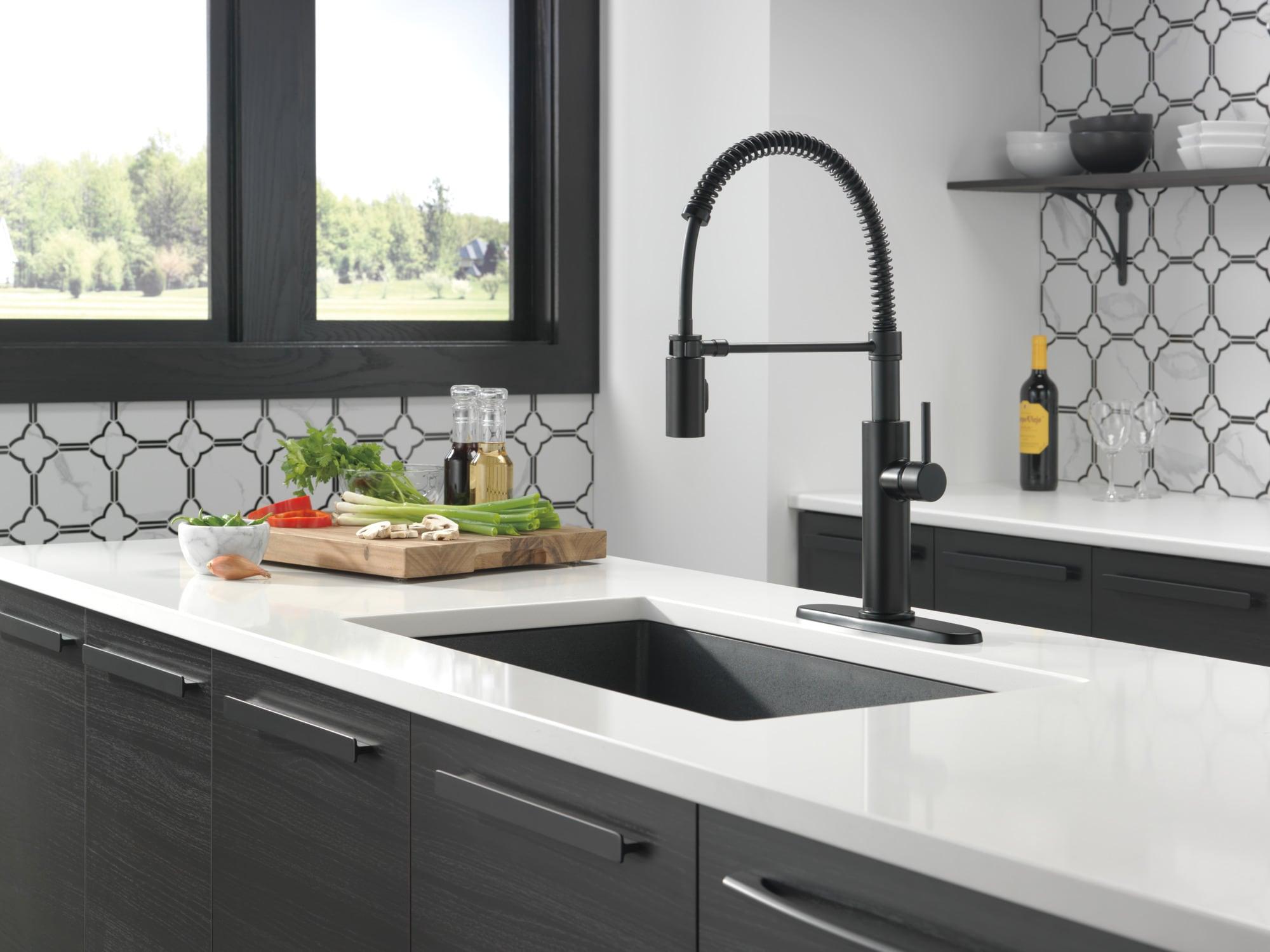 Antoni Pro Commercial Pull Down Sprayer Kitchen Sink Faucet