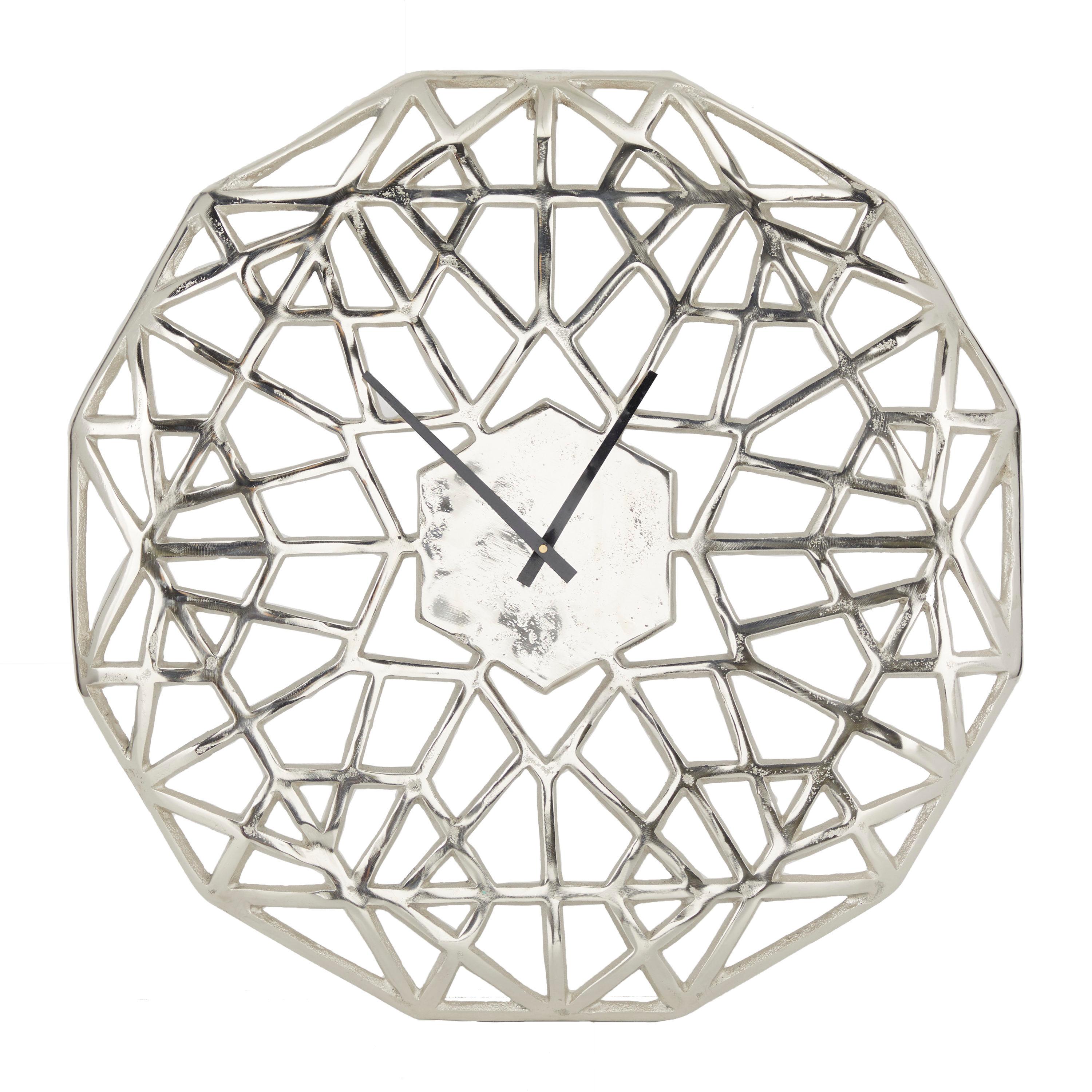 DecMode 24" Silver Aluminum Geometric Wall Clock with Cut Out Design