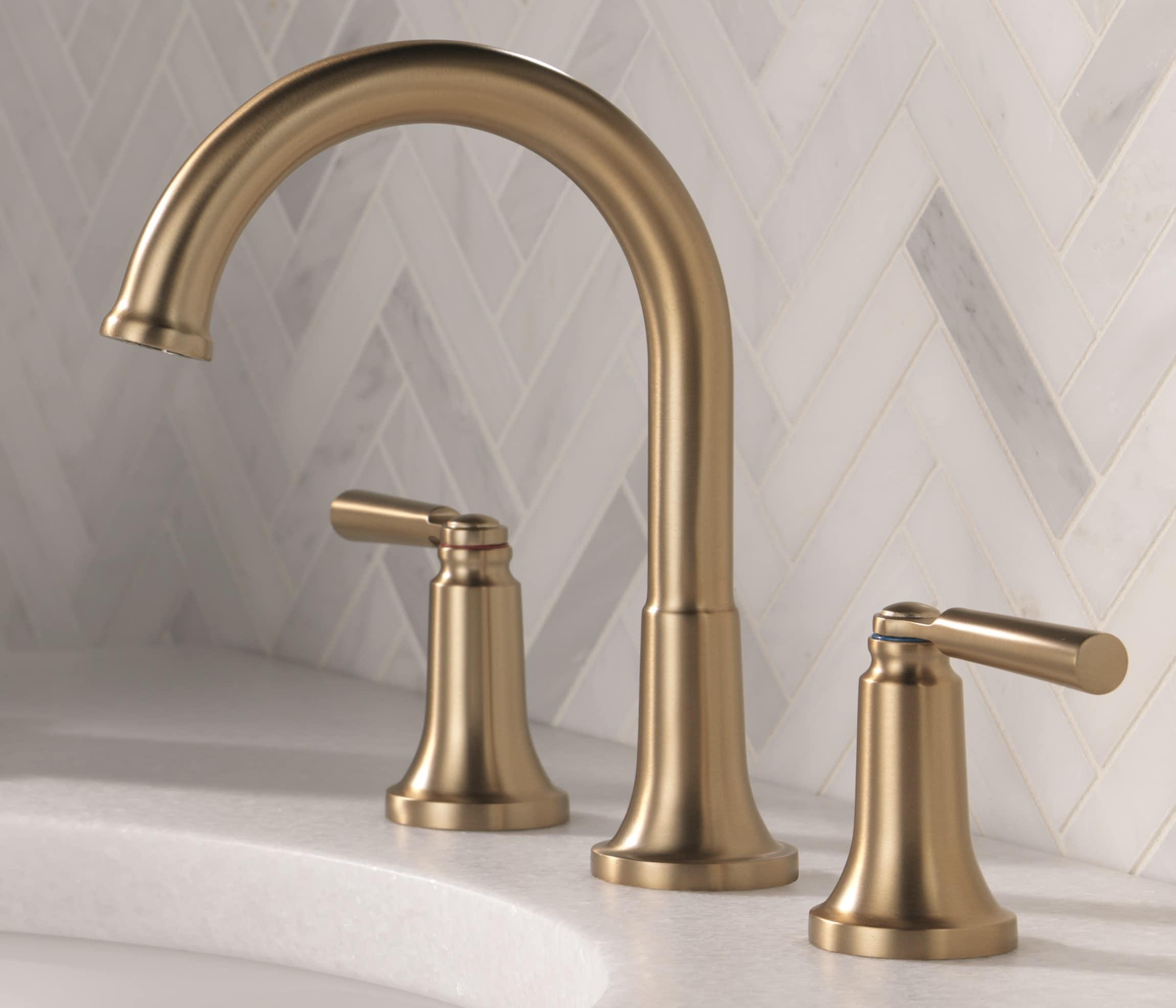 SAYLOR™ Widespread Bathroom Faucet 3 Hole, 2-handle Bathroom Sink Faucet with Drain Assembly