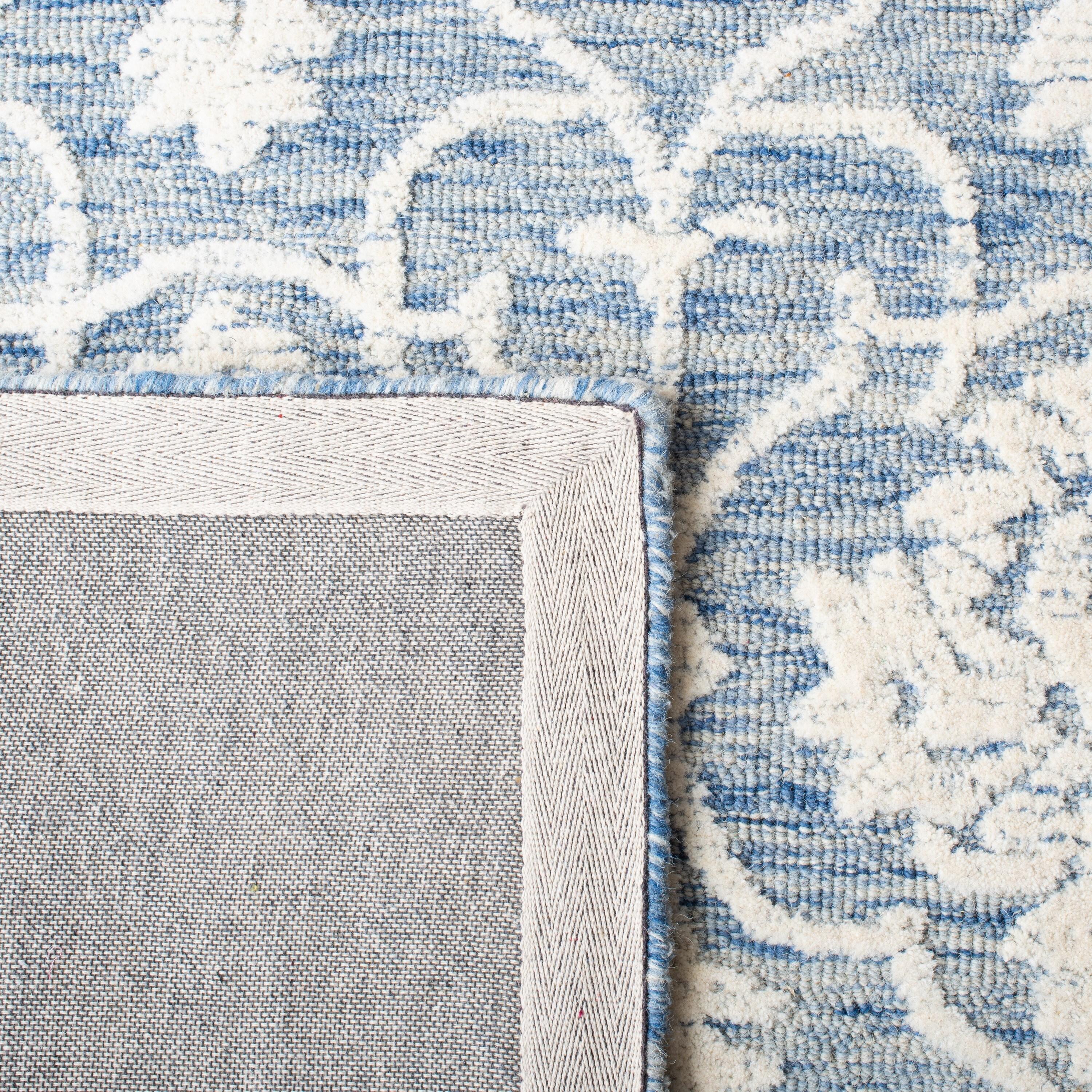 Metro MET996 Hand Tufted Indoor Area Rug - Blue/Ivory - 4'x6' - Safavieh