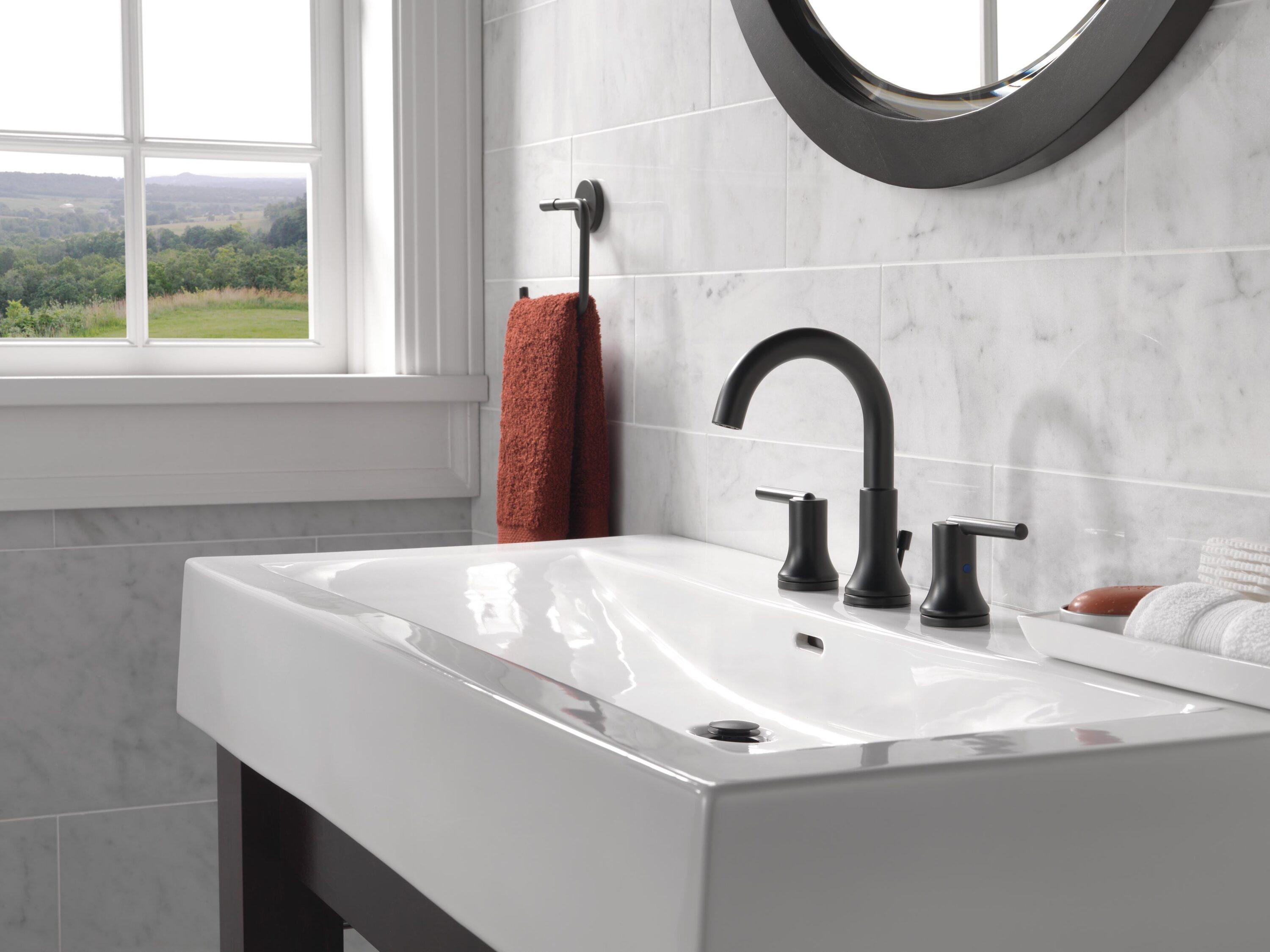 Trinsic Widespread Bathroom Faucet 3 Hole, 2-handle Bathroom Sink Faucet with Drain Assembly