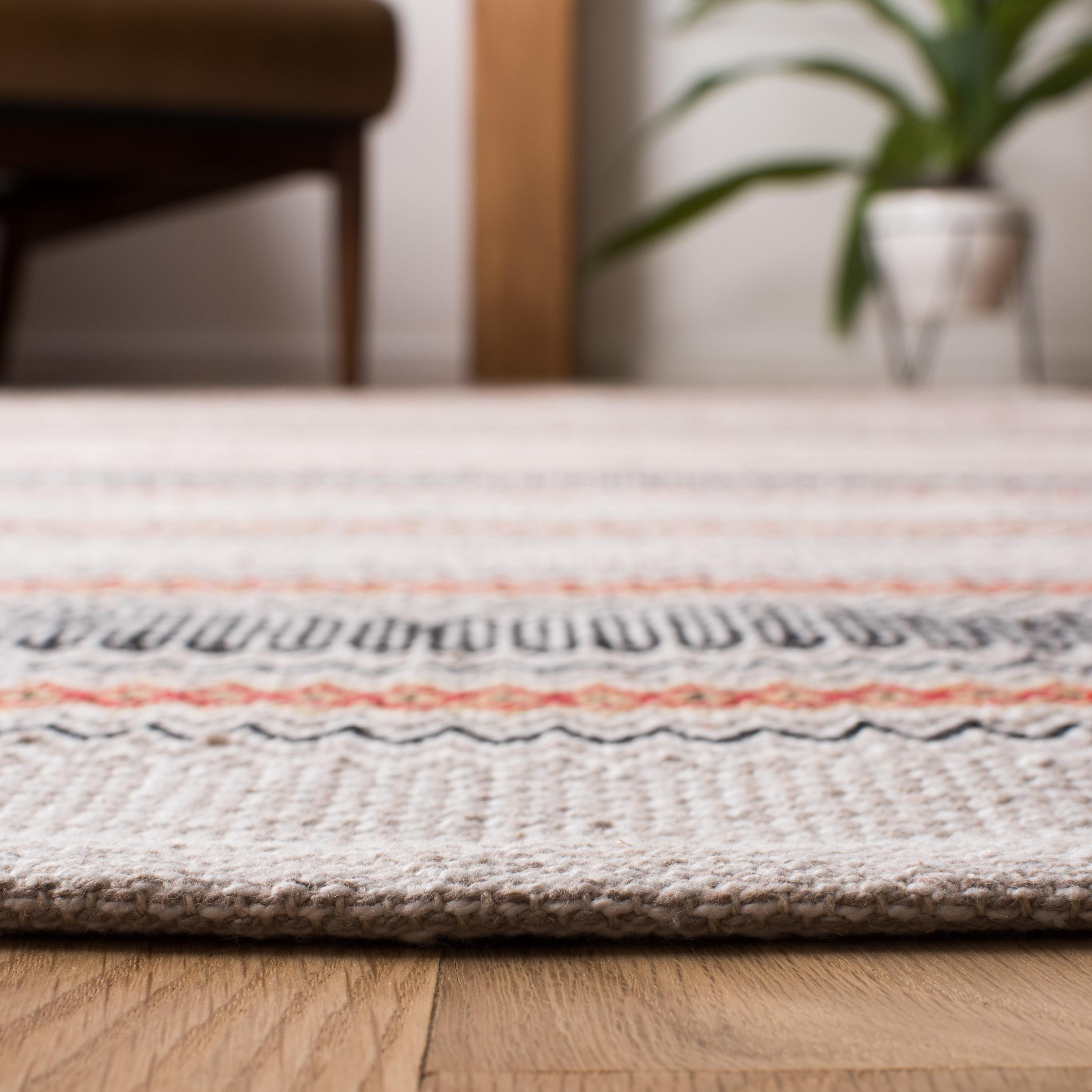 Montauk MTK536 Hand Woven Runner Rug - Red/Beige - 2'3"x8' - Safavieh.