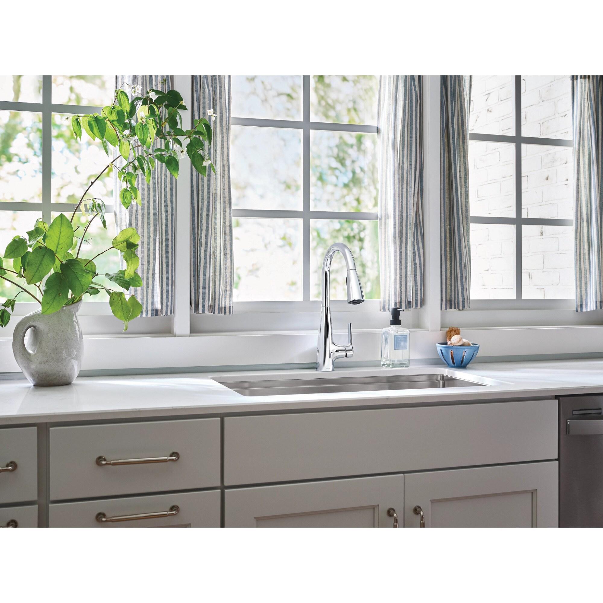 Haelyn Touchless Single-Handle Pulldown Sprayer Kitchen Faucet with MotionSense Wave and Power Clean