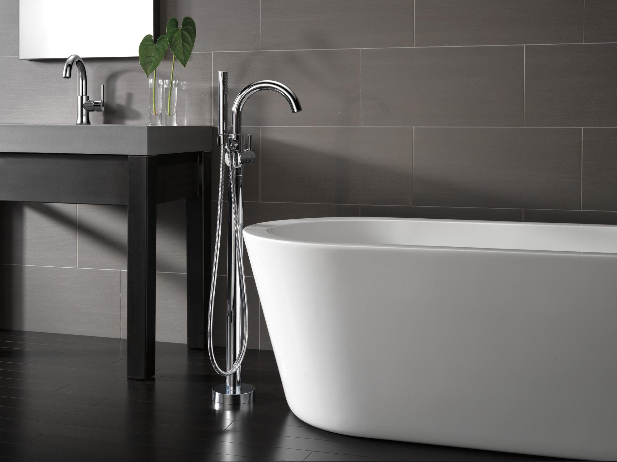 Trinsic Single Handle Floor Mounted Freestanding Tub Filler
