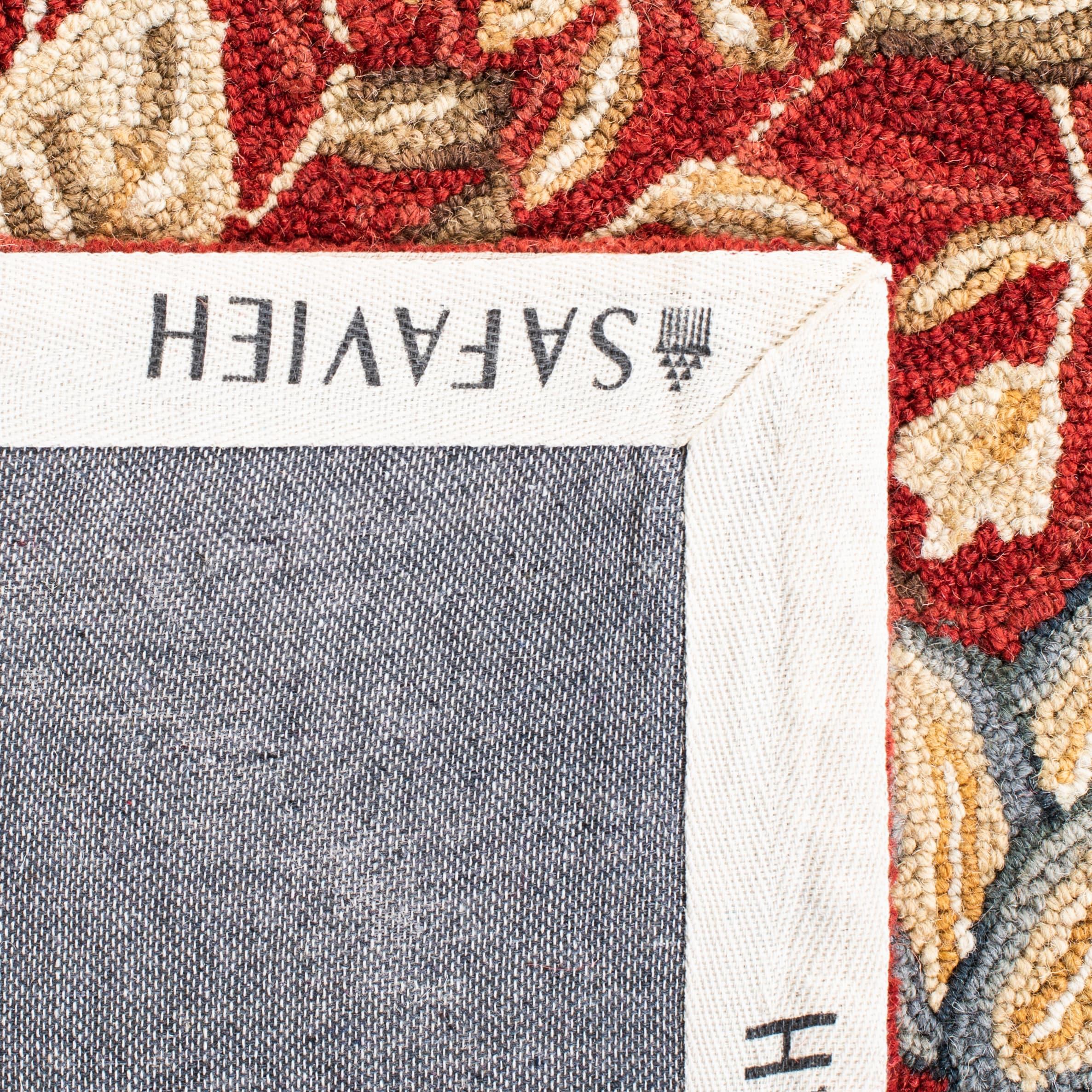 Chelsea HK140 Hand Hooked Area Rug - Red/Ivory - 5'3"x8'3" - Safavieh.