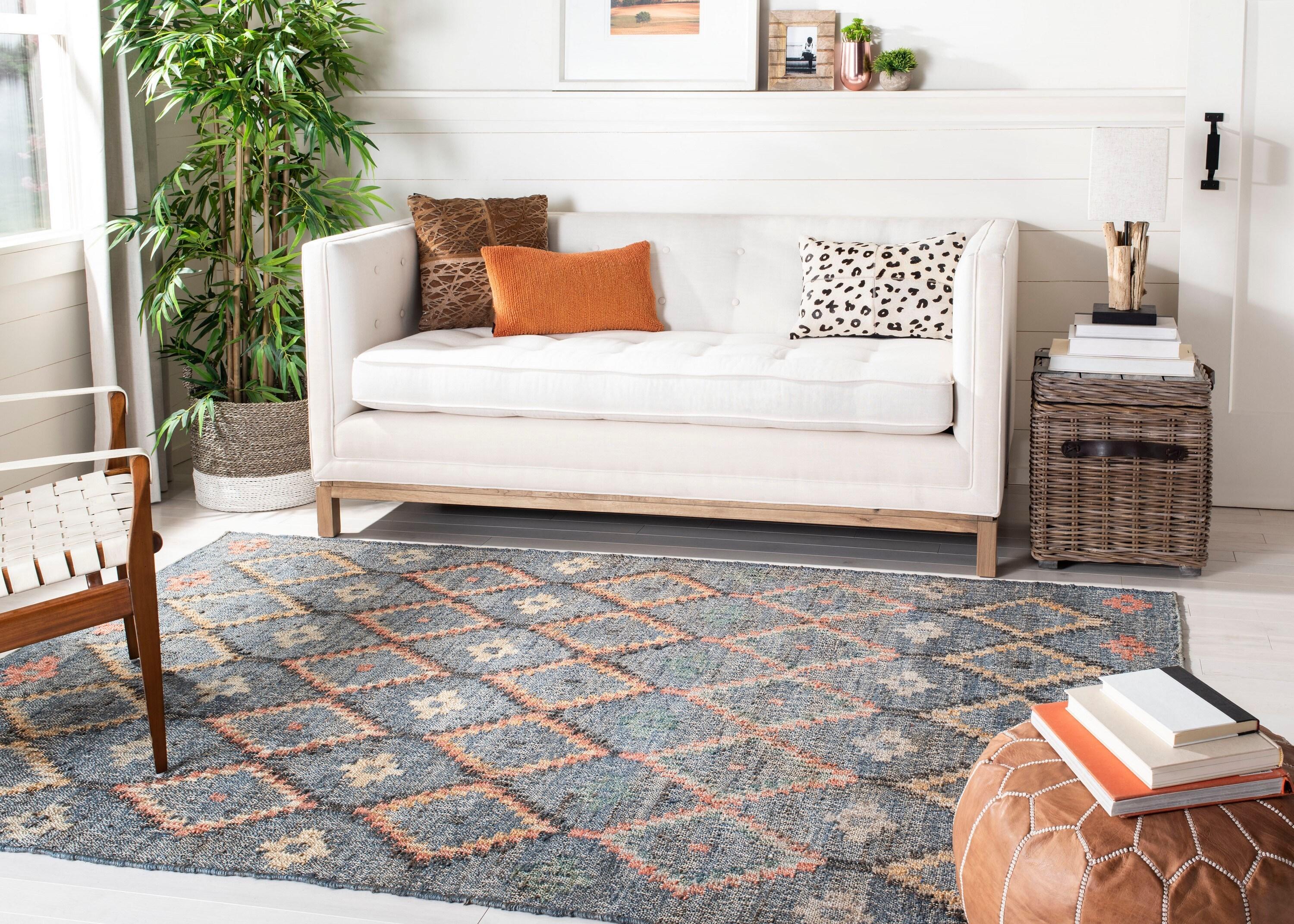 Kilim KLM753 Hand Loomed Area Rug - Charcoal/Gold - 5'x8' - Safavieh.